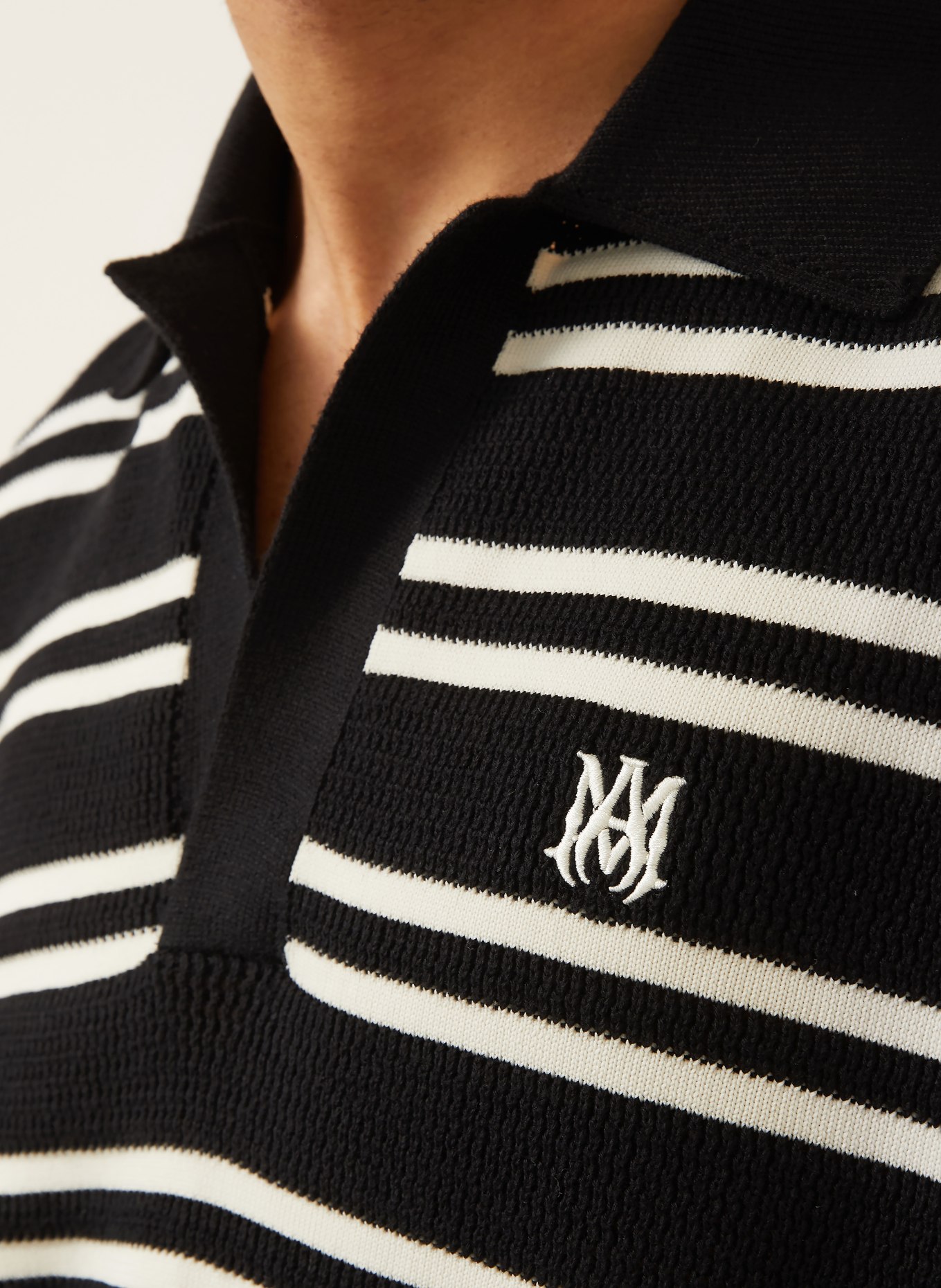 AMIRI Strick-Poloshirt: SCHWARZ / CREME