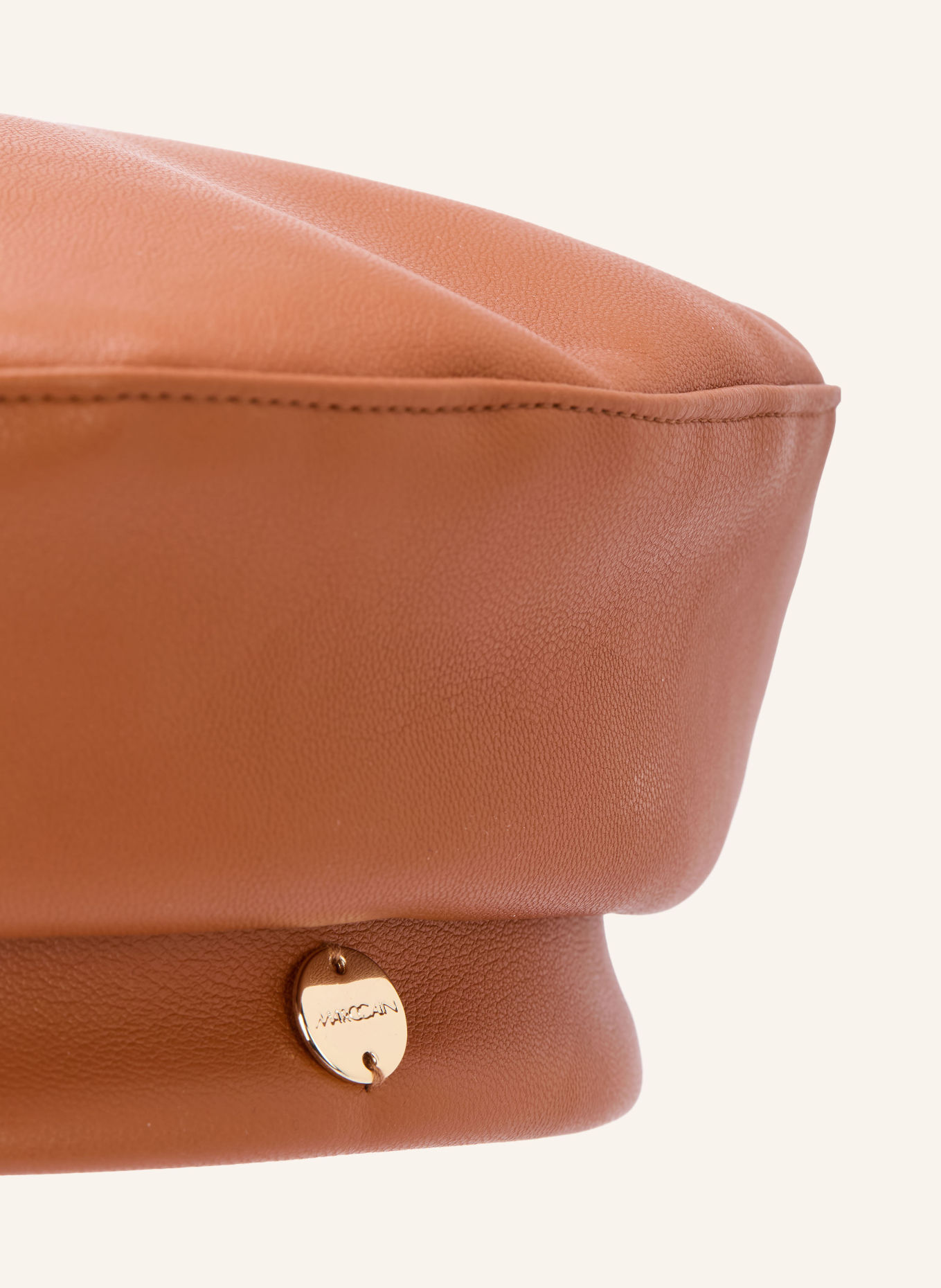 MARC CAIN Leather-look beret: 634 light hazelnut