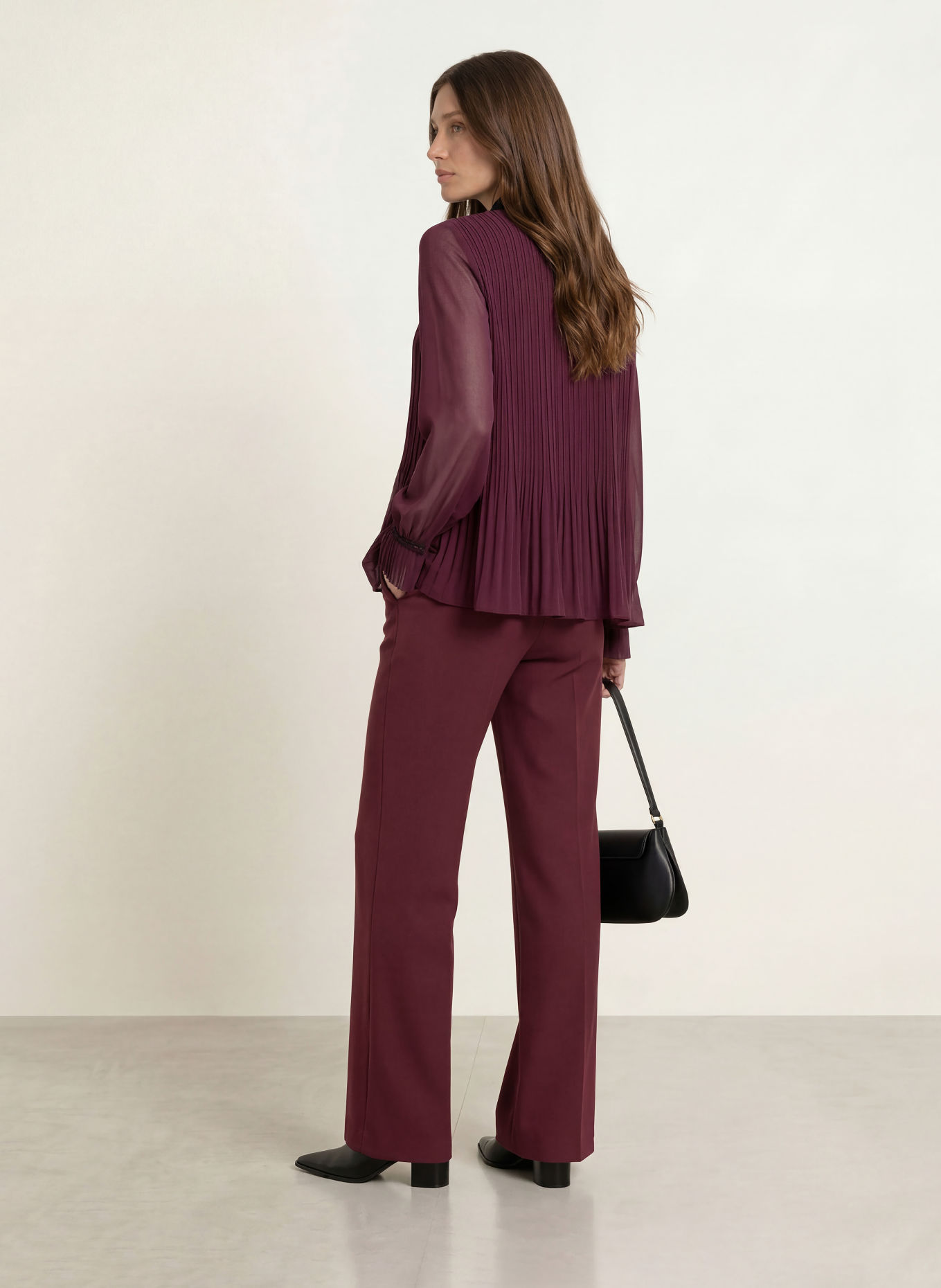 MARC CAIN Blusenshirt mit Plissees und Spitze: 296 winetasting
