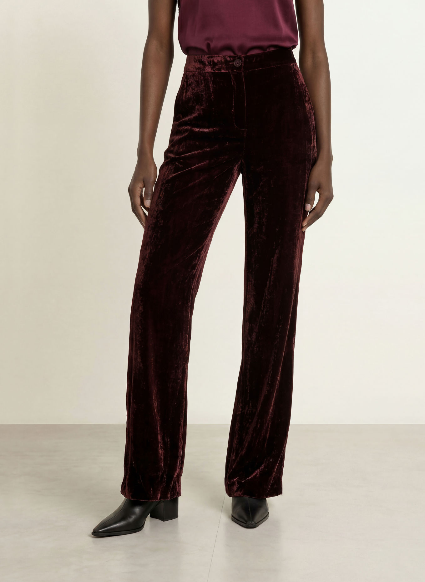 MARC CAIN Wide-leg trousers WARRI in Velvet: 296 winetasting