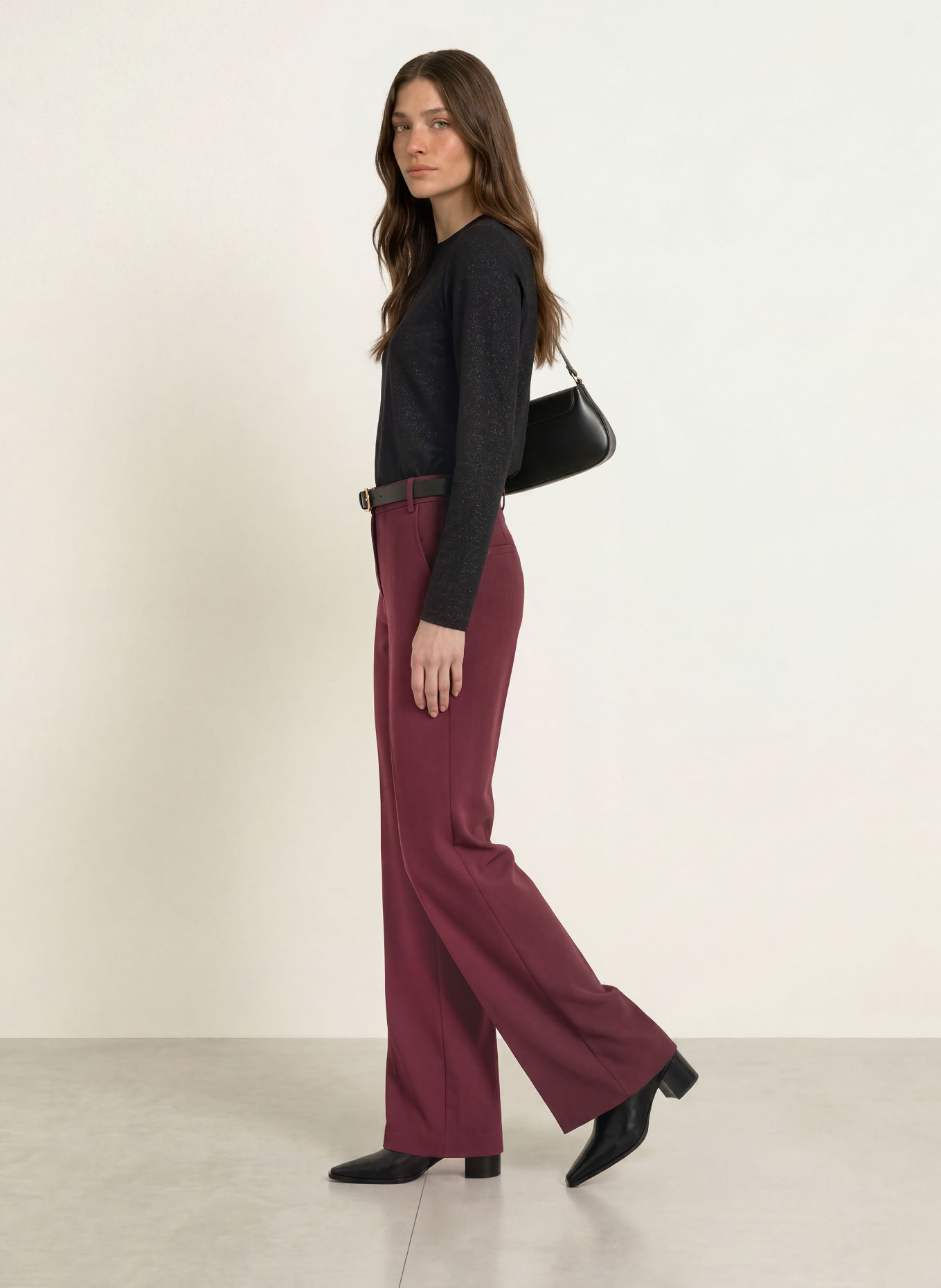 MARC CAIN Long-sleeve shirt with glitter yarn: 900 black new