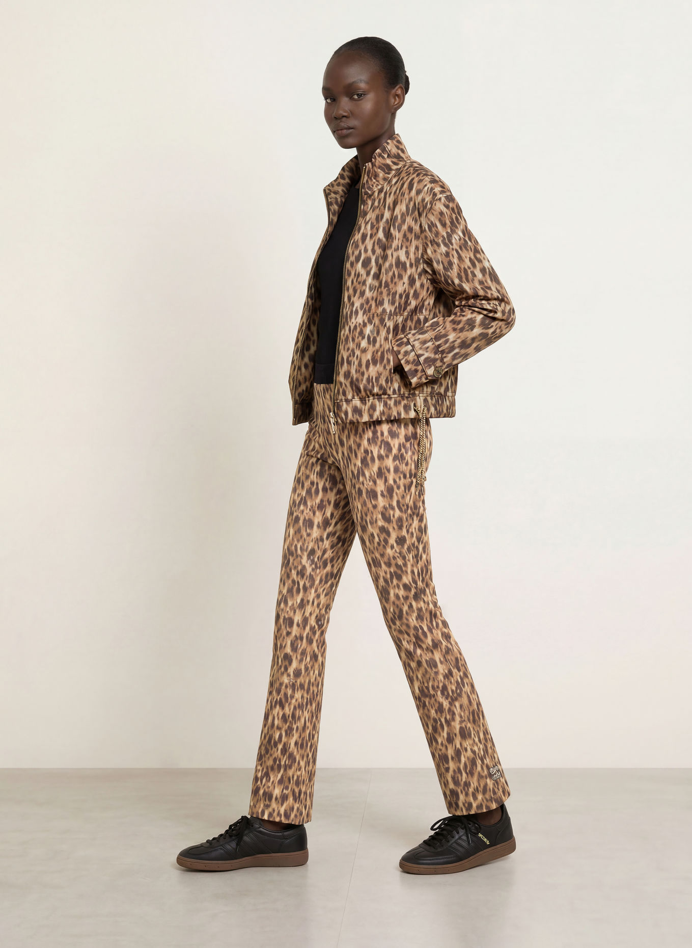 MARC CAIN Leggings FREDERICA: 697 seal brown