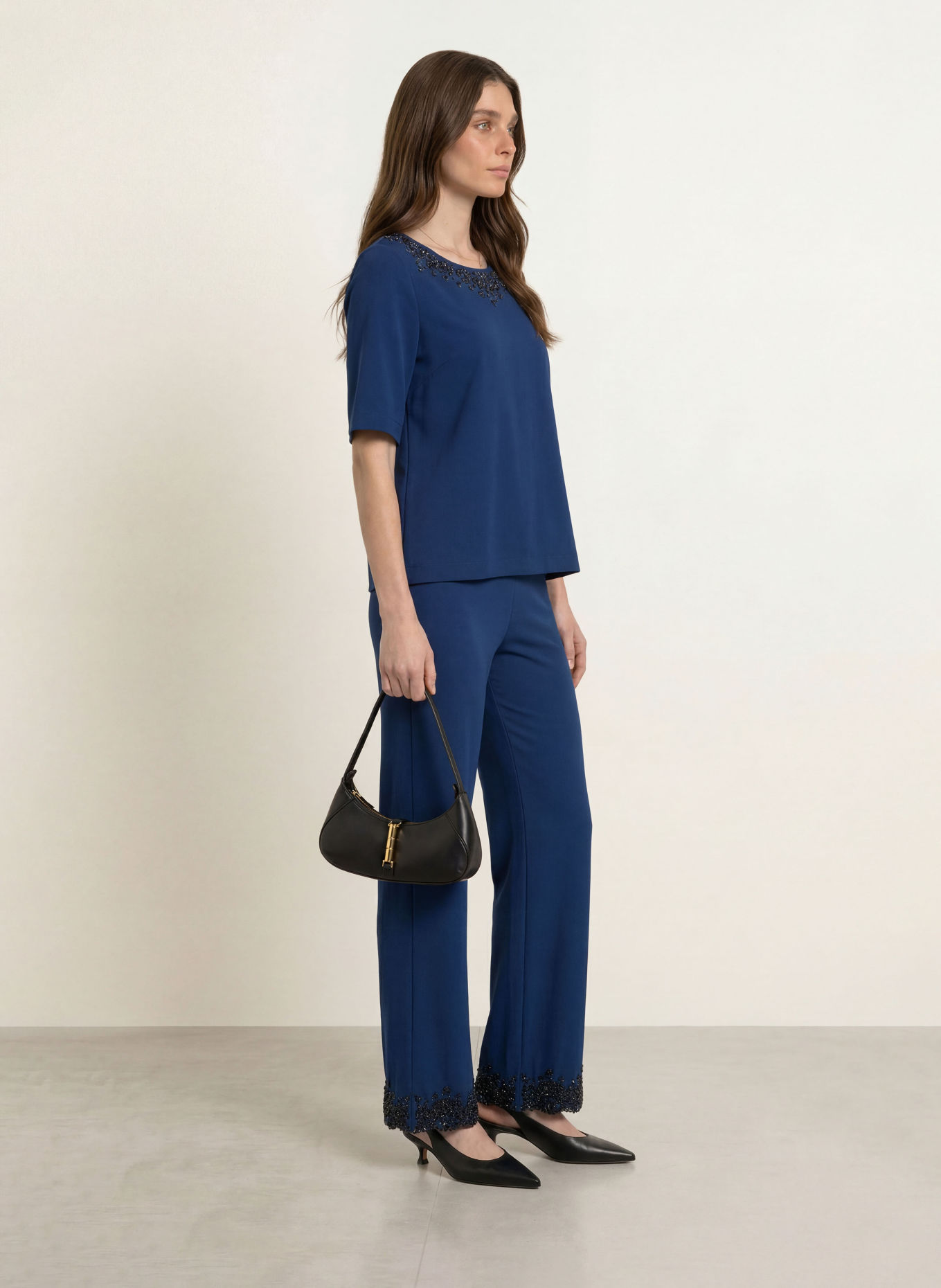 MARC CAIN Shirt mit 3/4-Arm und Schmucksteinen: 393 pageant blue