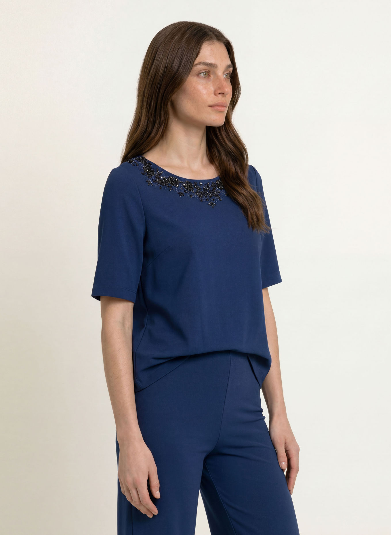 MARC CAIN Shirt mit 3/4-Arm und Schmucksteinen: 393 pageant blue