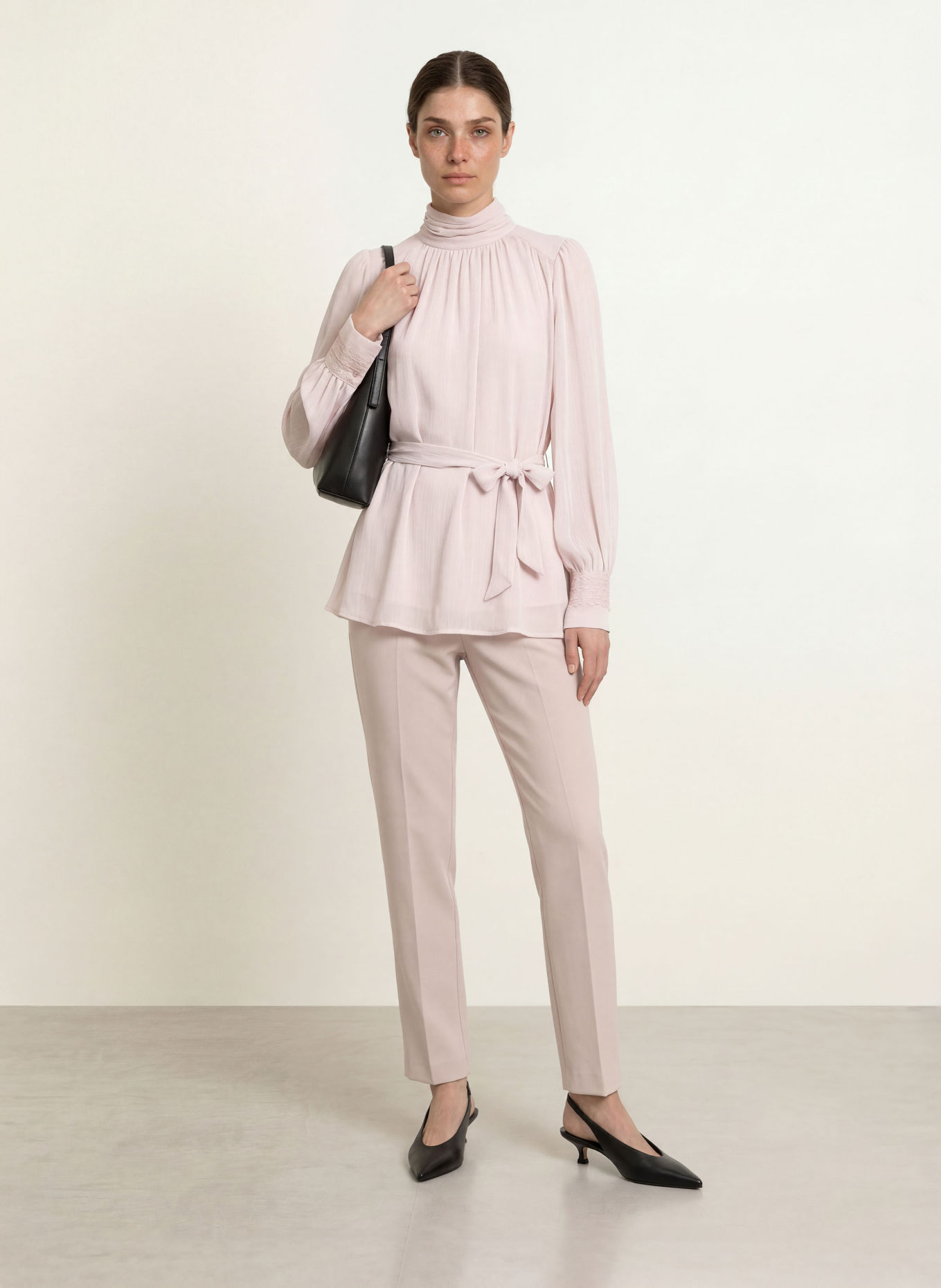 MARC CAIN Blouseshirt met kant: 702 light desert taupe