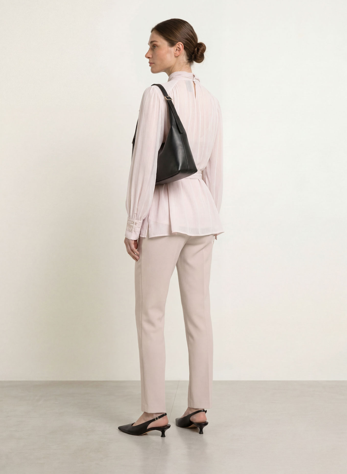 MARC CAIN Blouseshirt met kant: 702 light desert taupe