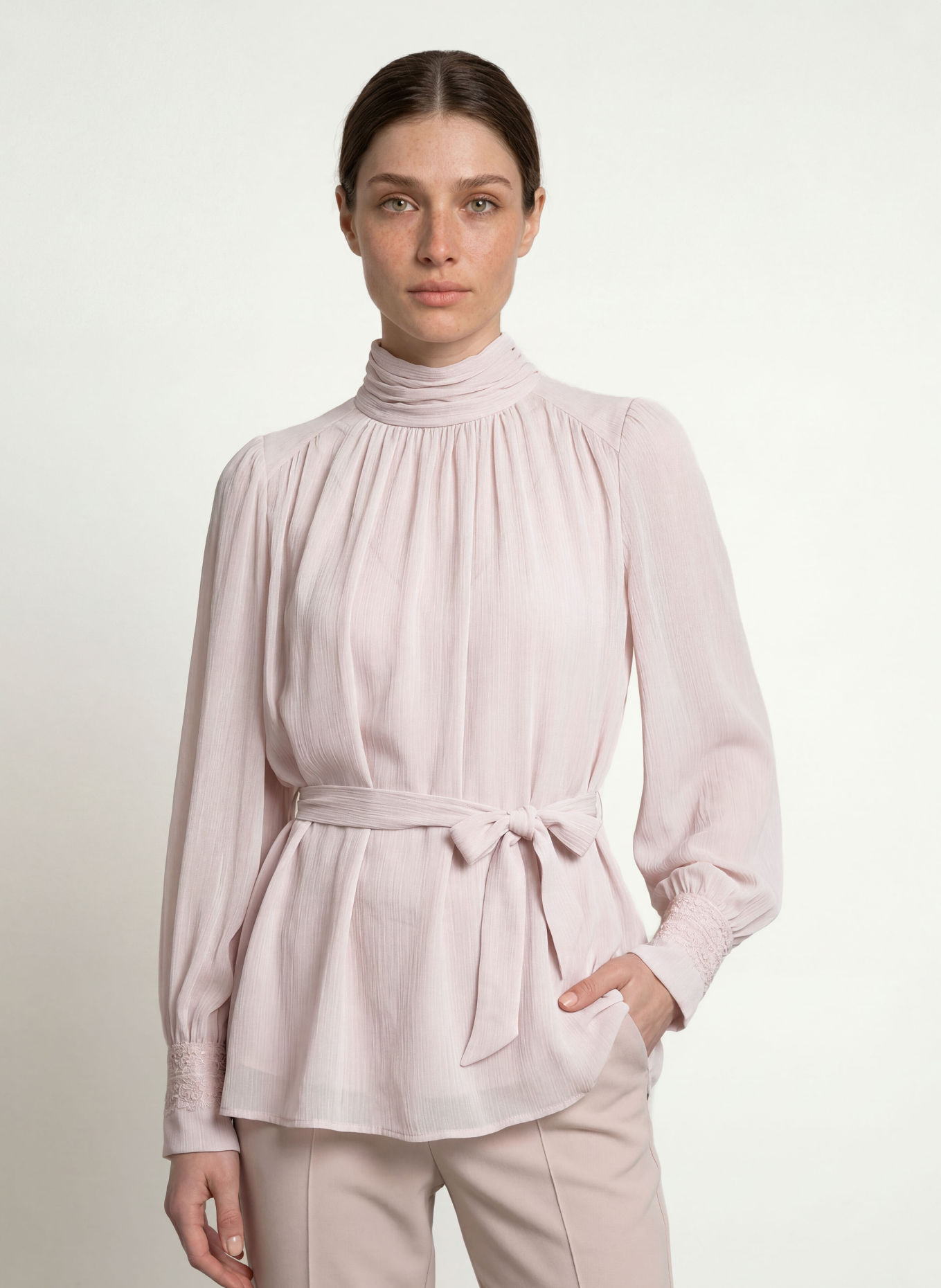 MARC CAIN Blouseshirt met kant: 702 light desert taupe