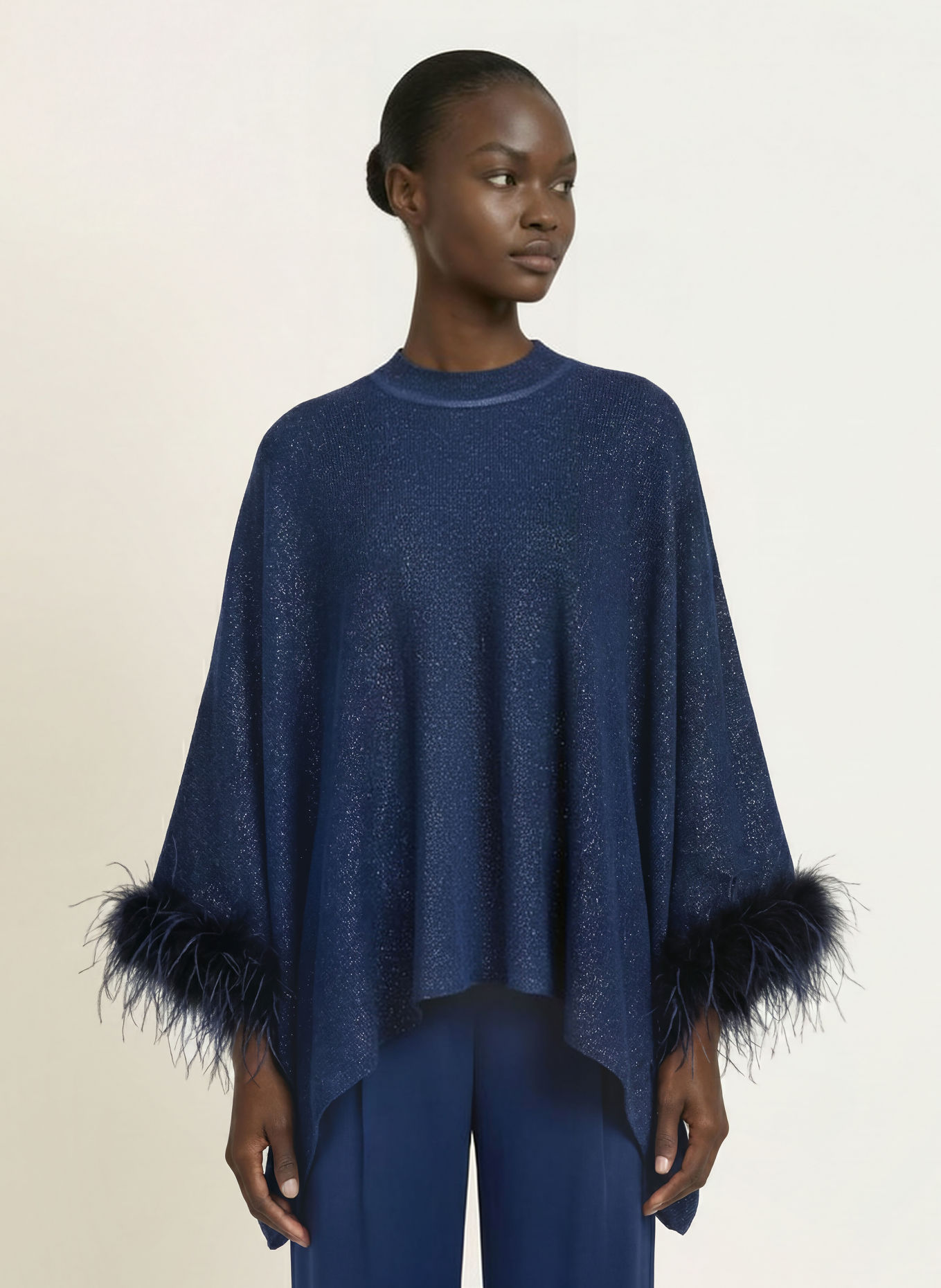 MARC CAIN Strick-Poncho mit Glitzergarn: 393 pageant blue
