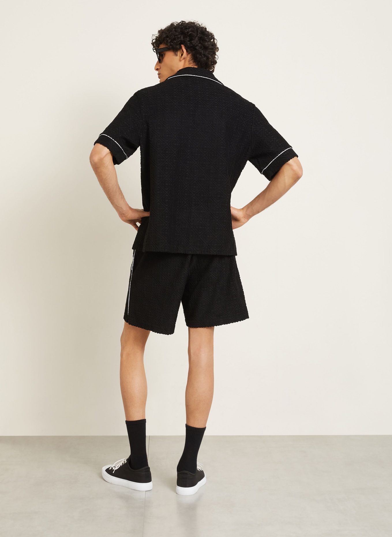 Casablanca Wzorzysta koszula Comfort Fit z frotte: CZARNY / BIAŁY