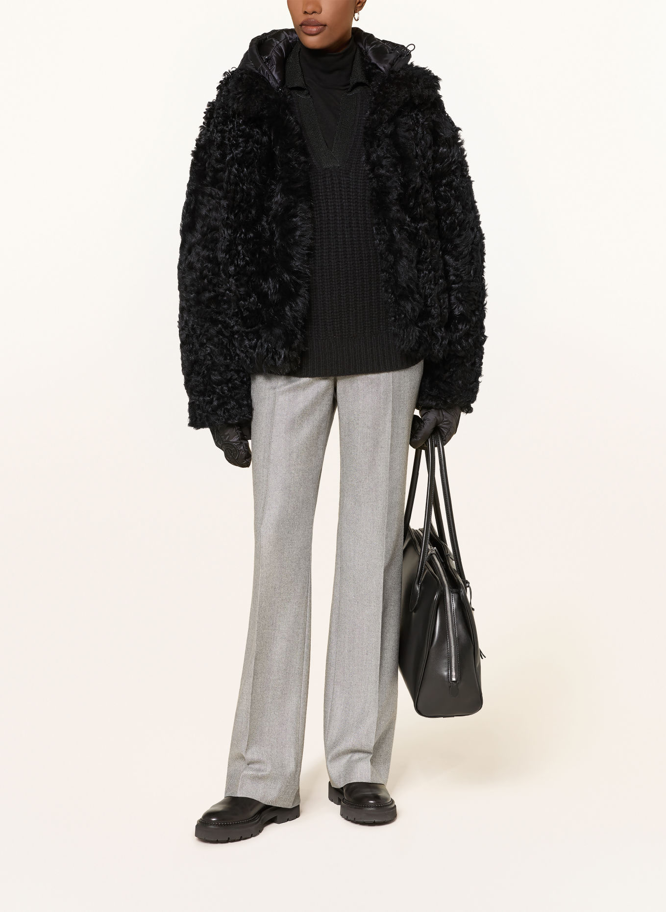 BOGNER Lederjacke LIZ-L mit abnehmbarer Kapuze: SCHWARZ