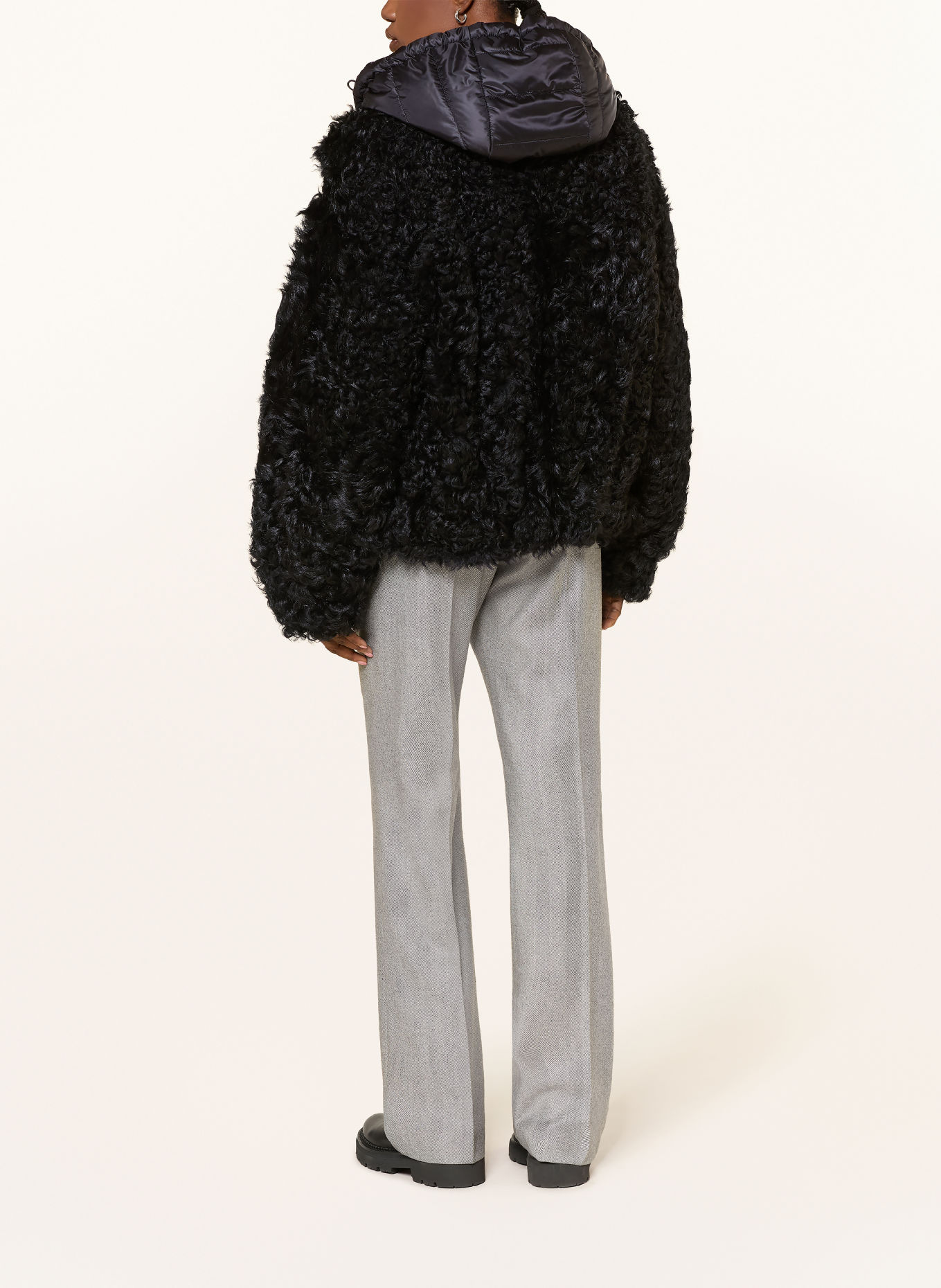 BOGNER Lederjacke LIZ-L mit abnehmbarer Kapuze: SCHWARZ