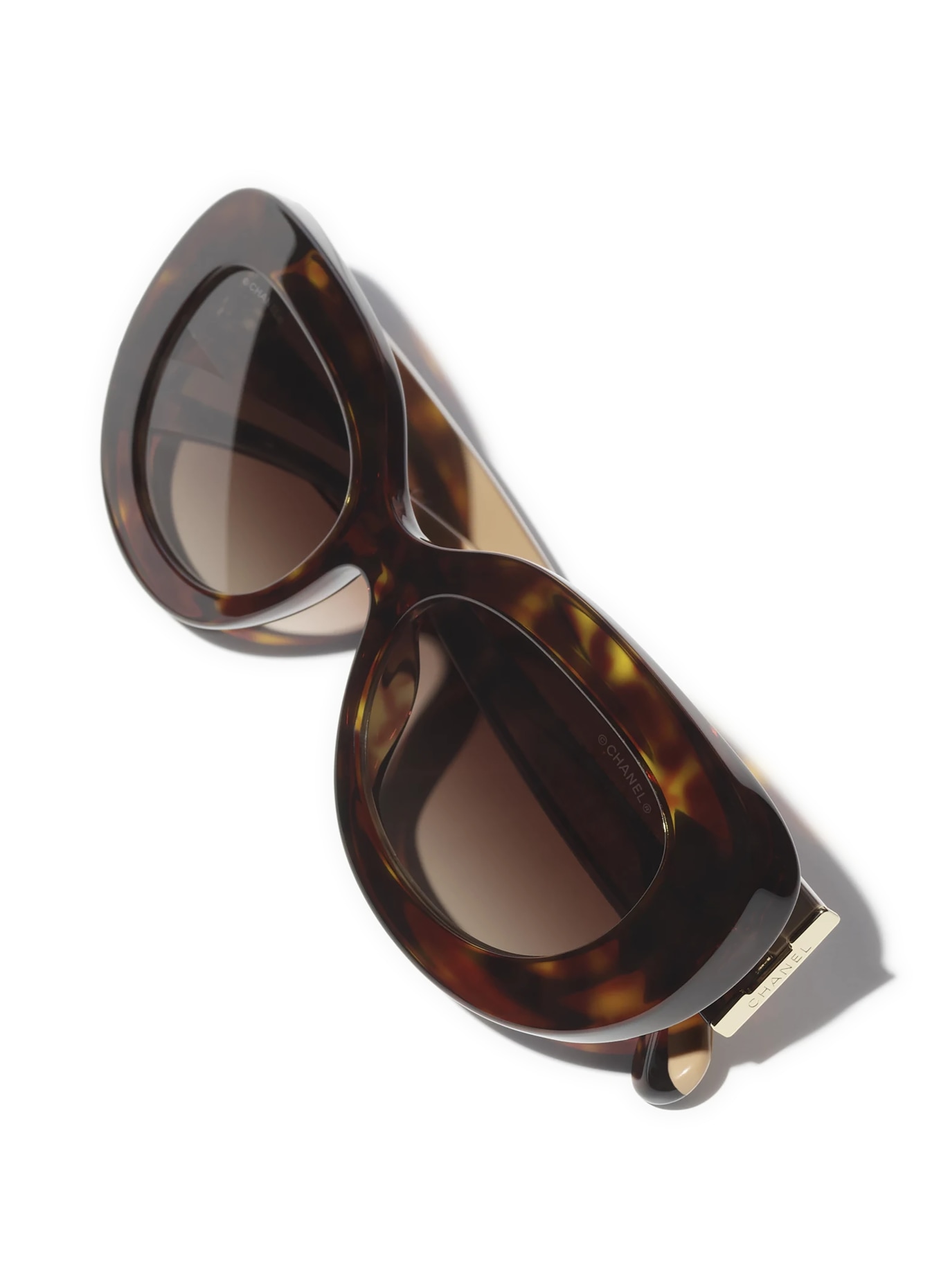 CHANEL Katzenaugenförmige Sonnenbrille: HAVANA/ BRAUN VERLAUF
