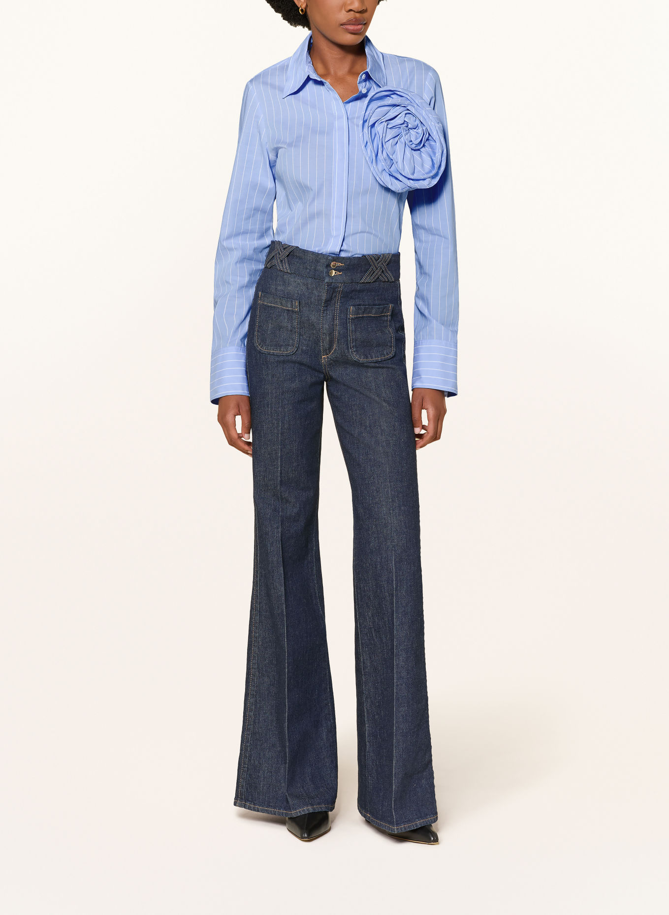 DOROTHEE SCHUMACHER Hemdbluse STRIPED POWER mit abnehmbarer Applikation: HELLBLAU / WEISS