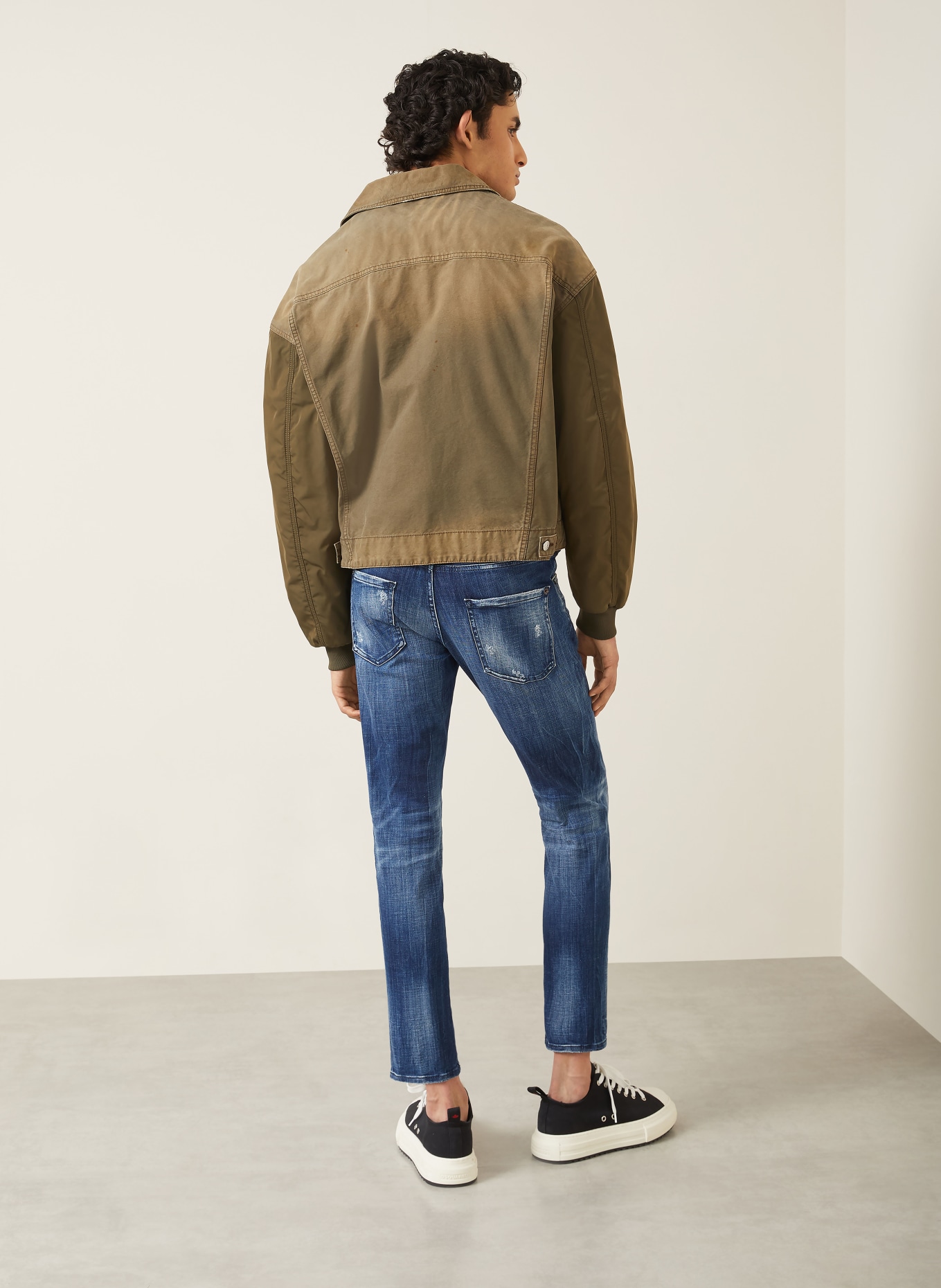 DSQUARED2 Destroyed Jeans SKATER JEAN Extra Slim Fit: 470 NAVY BLUE