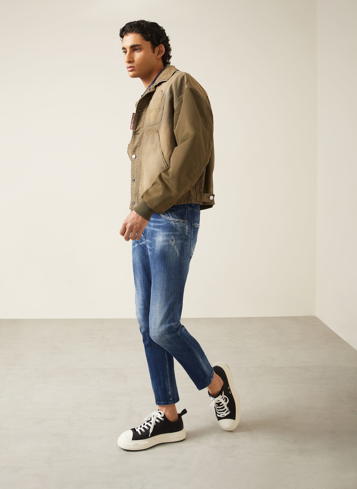 DSQUARED2 Destroyed Jeans SKATER JEAN Extra Slim Fit: 470 NAVY BLUE