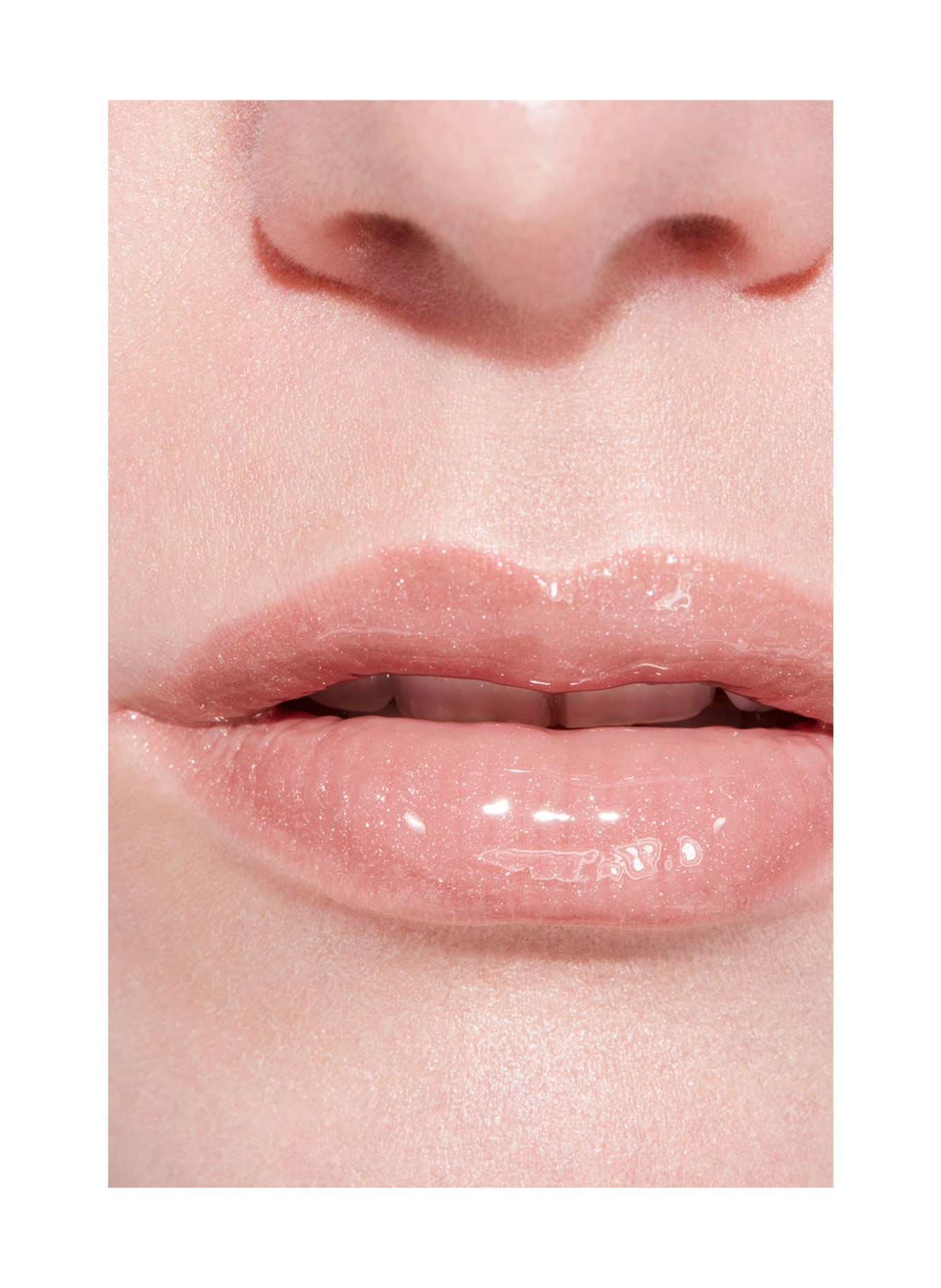 CHANEL ROUGE COCO HYDRA GLOSS: 456 FABULEUSE