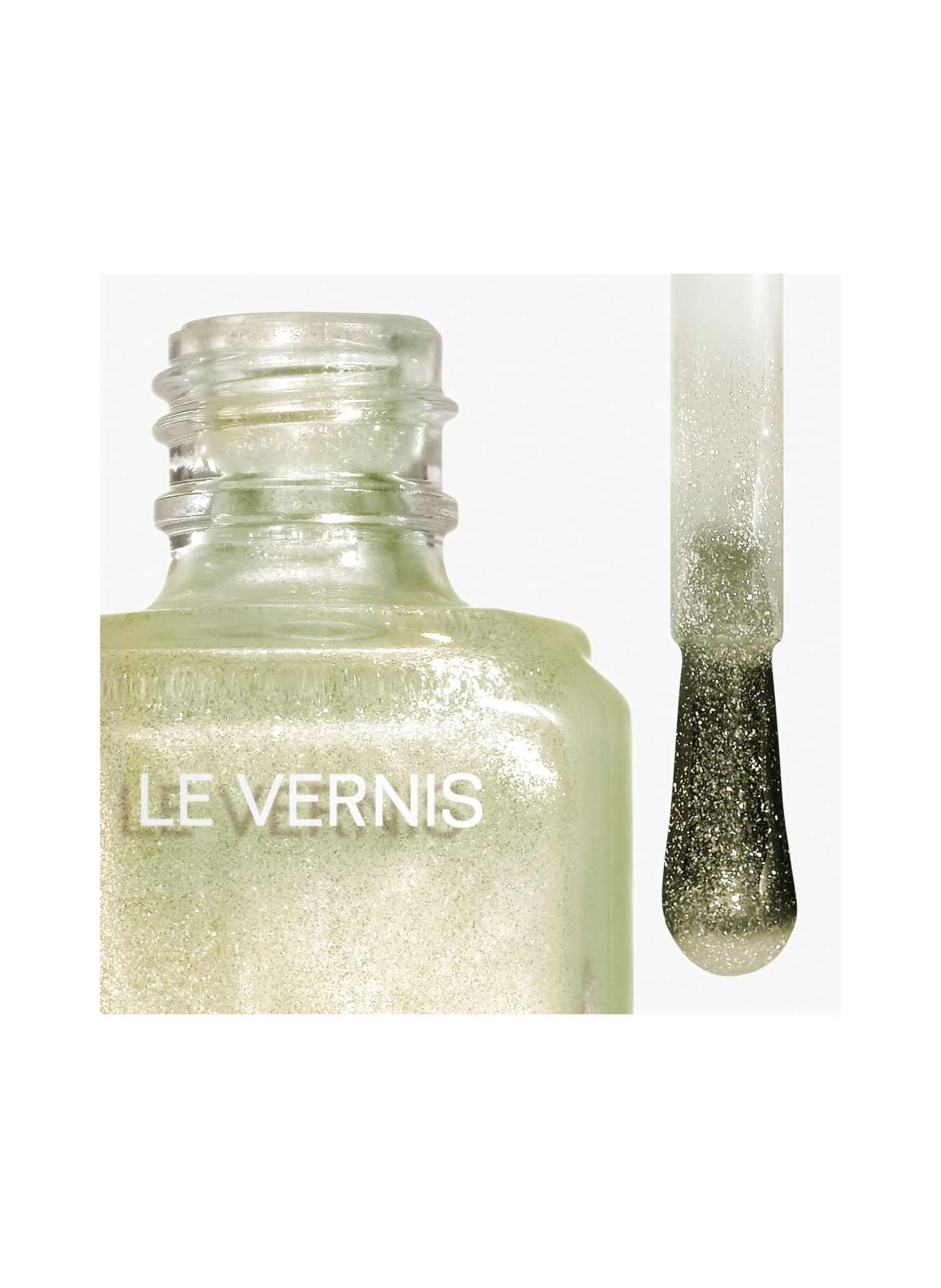 CHANEL LE VERNIS: 427 AFFIRMÉE