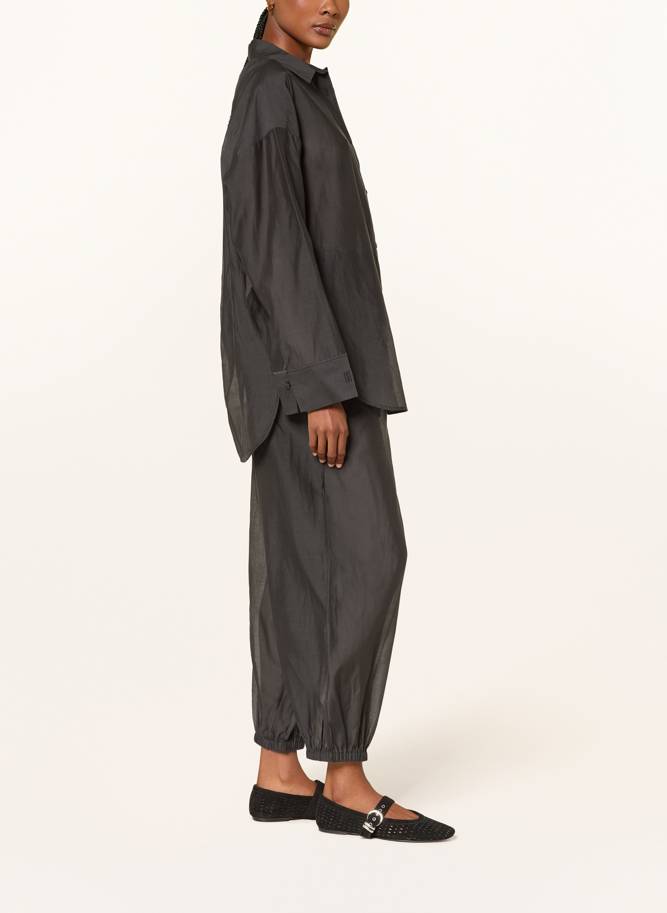 BY MALENE BIRGER LUMAS 7/8-length trousers with silk: BLACK