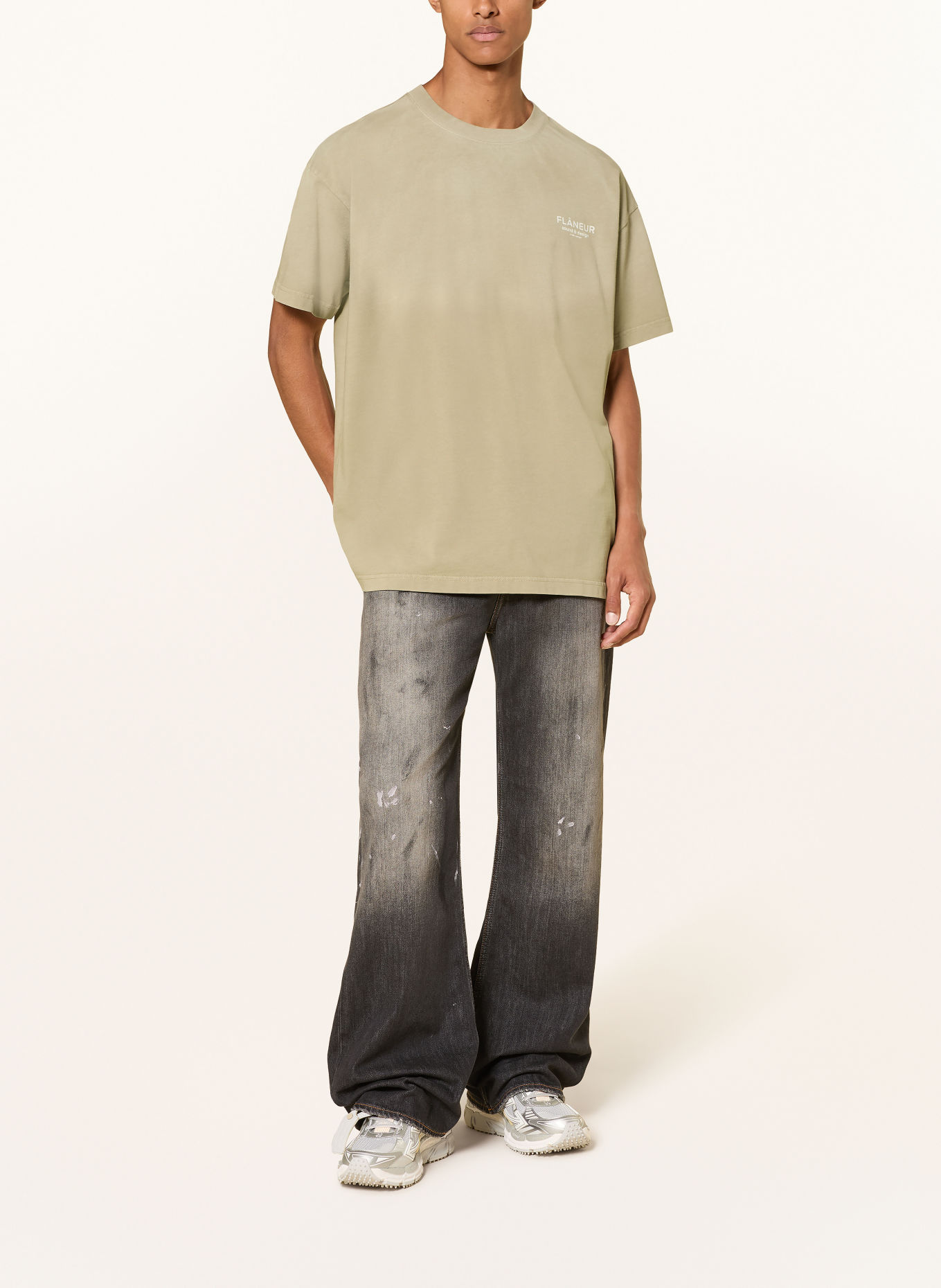 FLÂNEUR T-shirt: BEIGE / CREME
