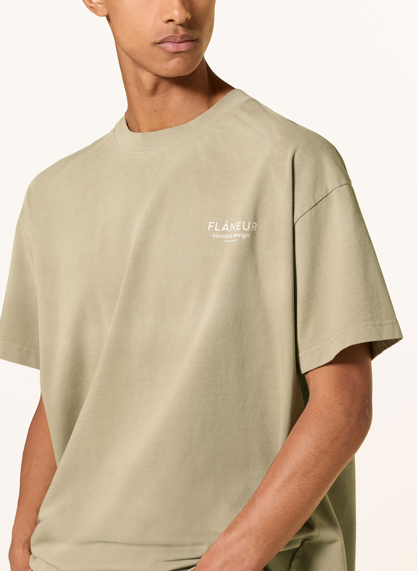FLÂNEUR T-shirt: BEIGE / CREME