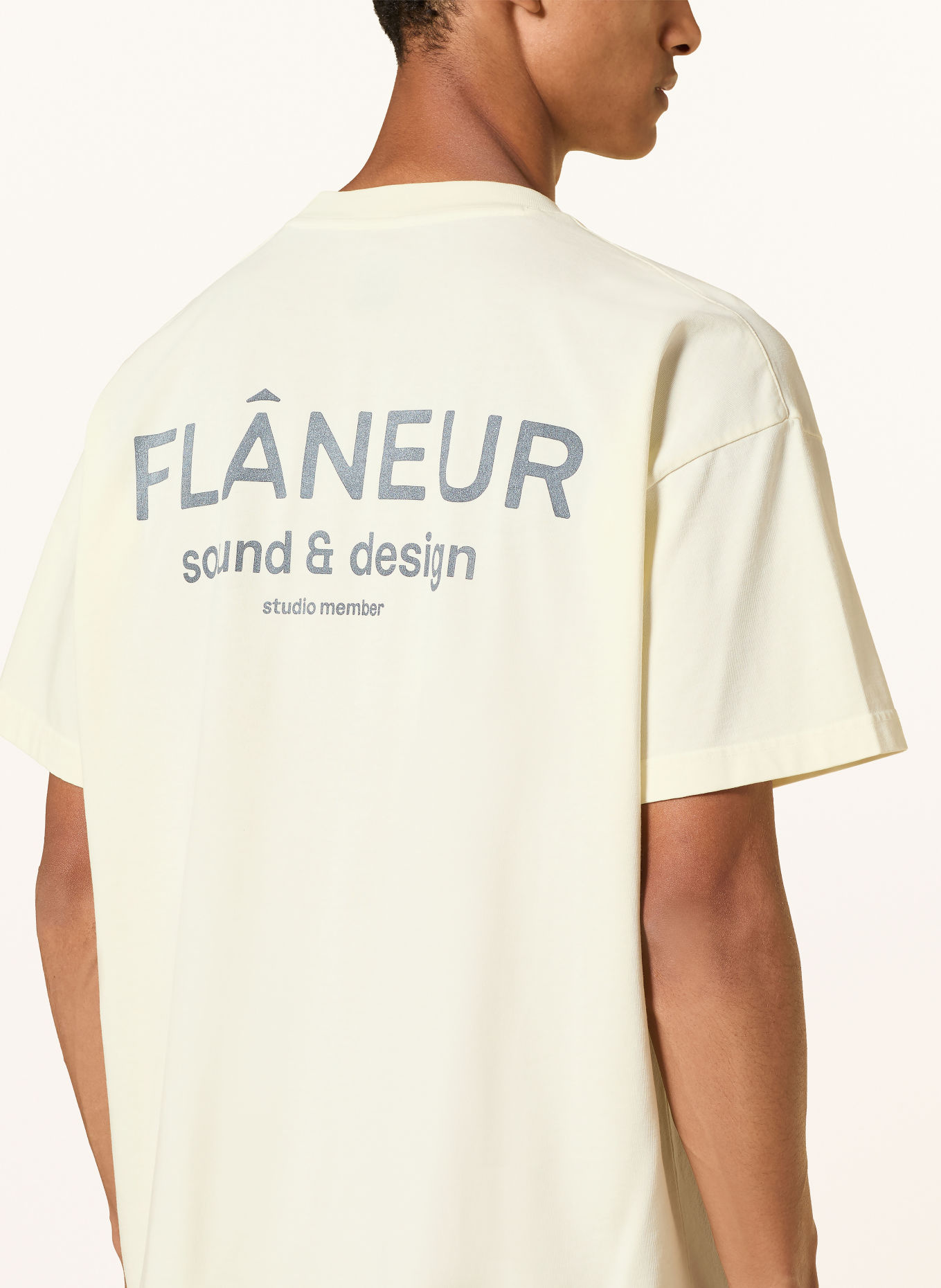 FLÂNEUR T-shirt: ECRU / GRÅ