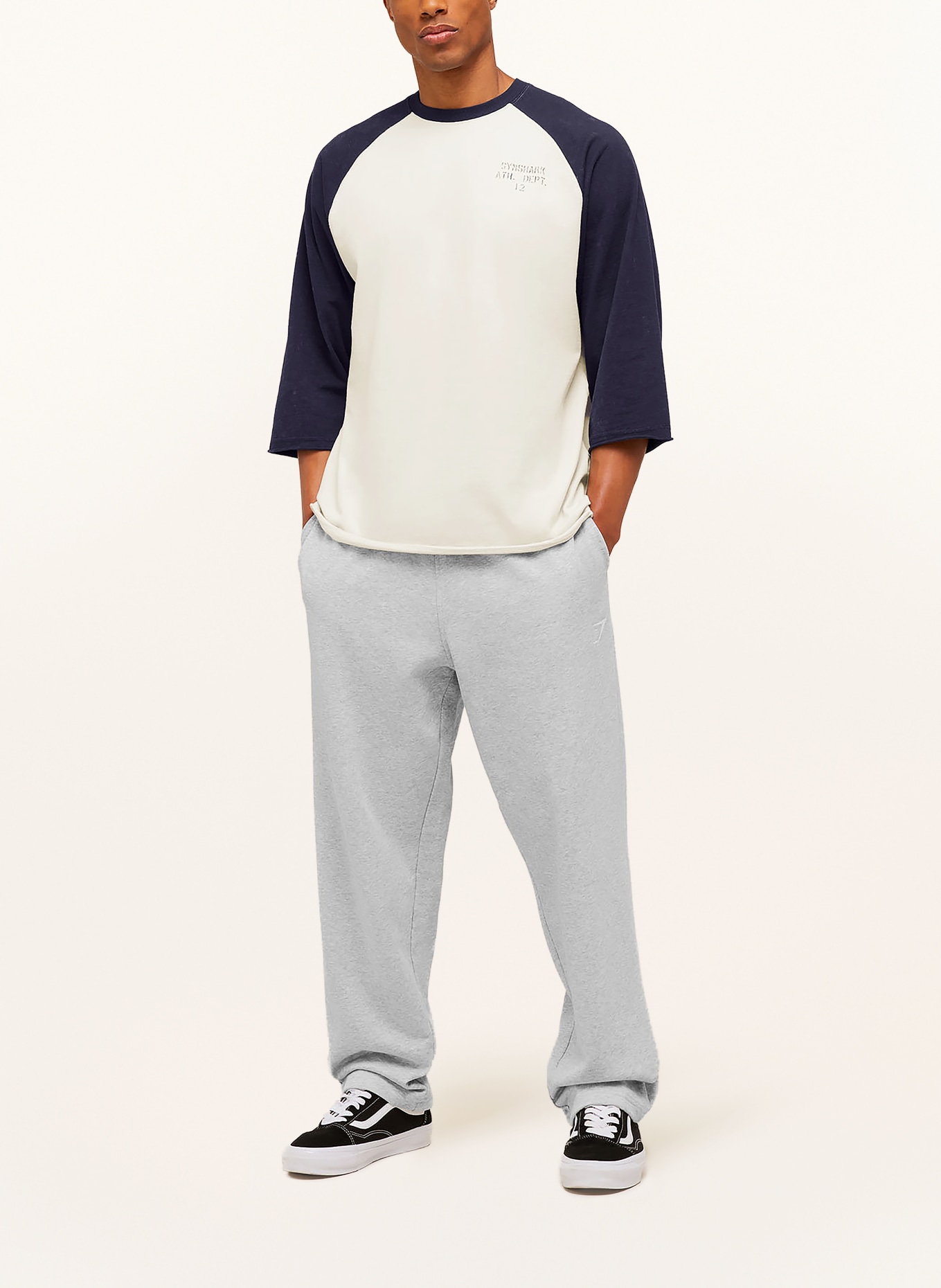 GYMSHARK Oversize-Shirt RETRO COLLEGIATE mit 3/4-Arm: CREME / DUNKELBLAU