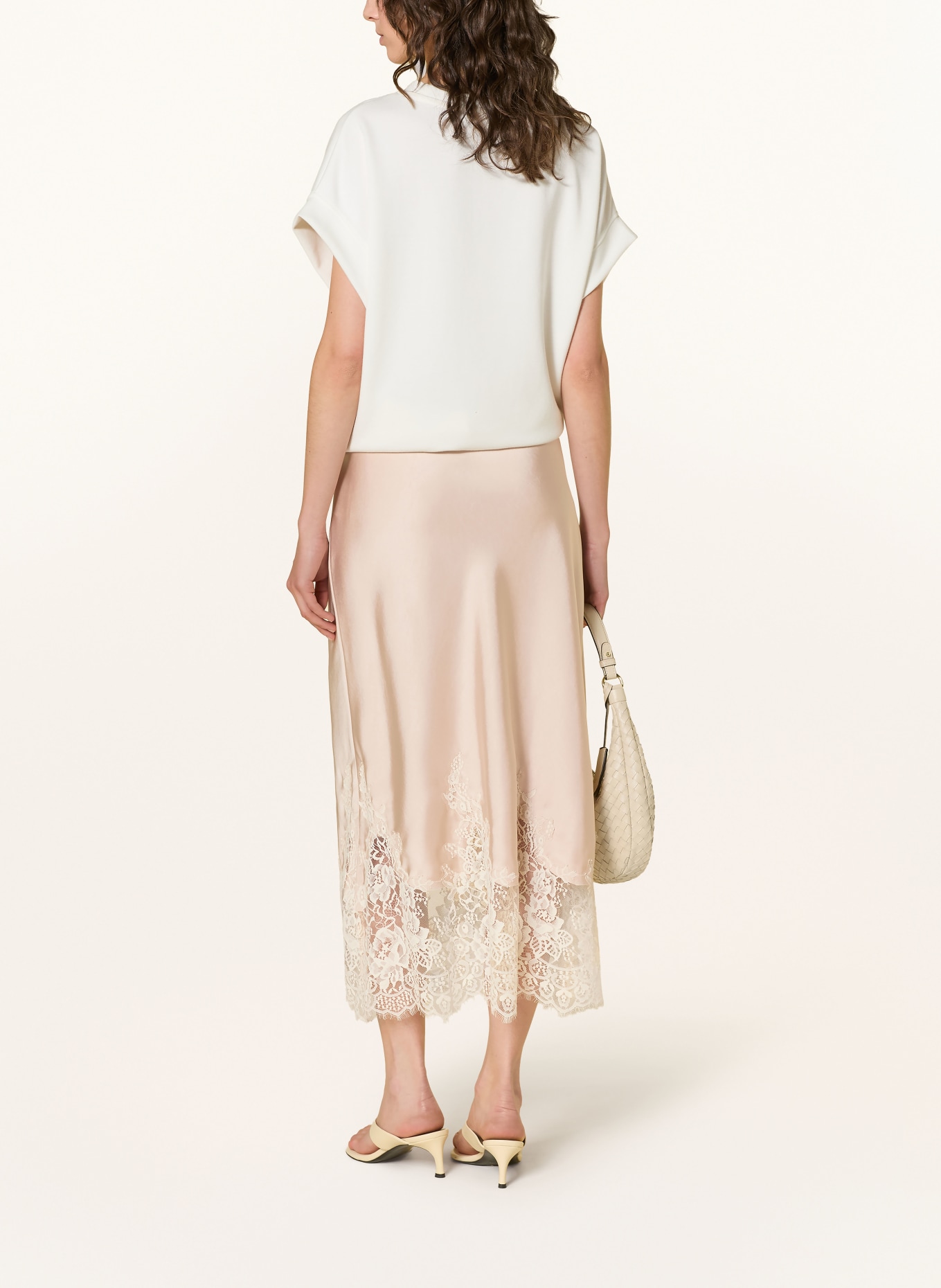 NEO NOIR YELINA Satin Skirt with Lace: CREAM
