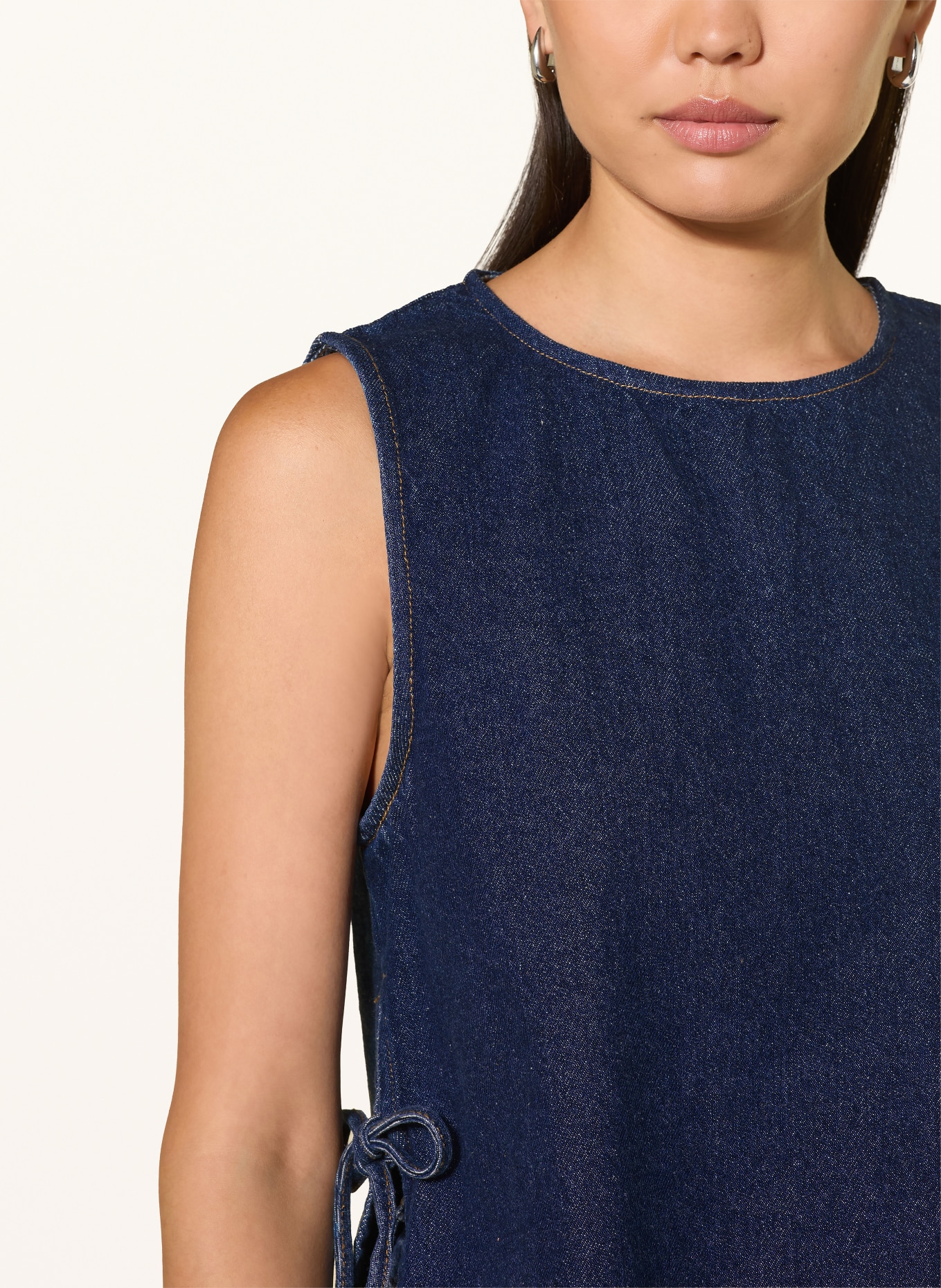 NEO NOIR Haut en jean SVETLANA: BLEU FONCÉ
