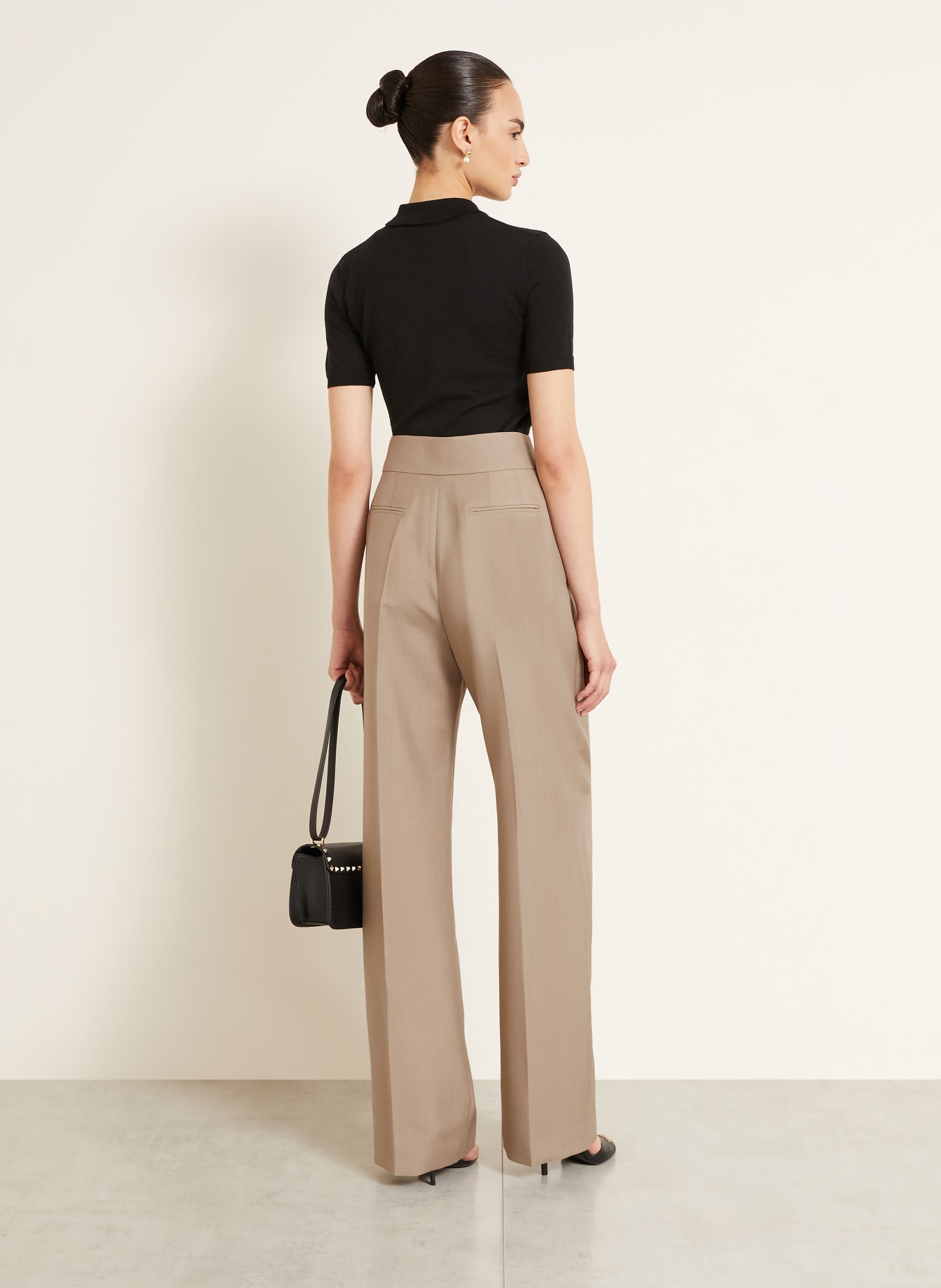 VALENTINO Knit shirt with bow tie: BLACK / CREAM