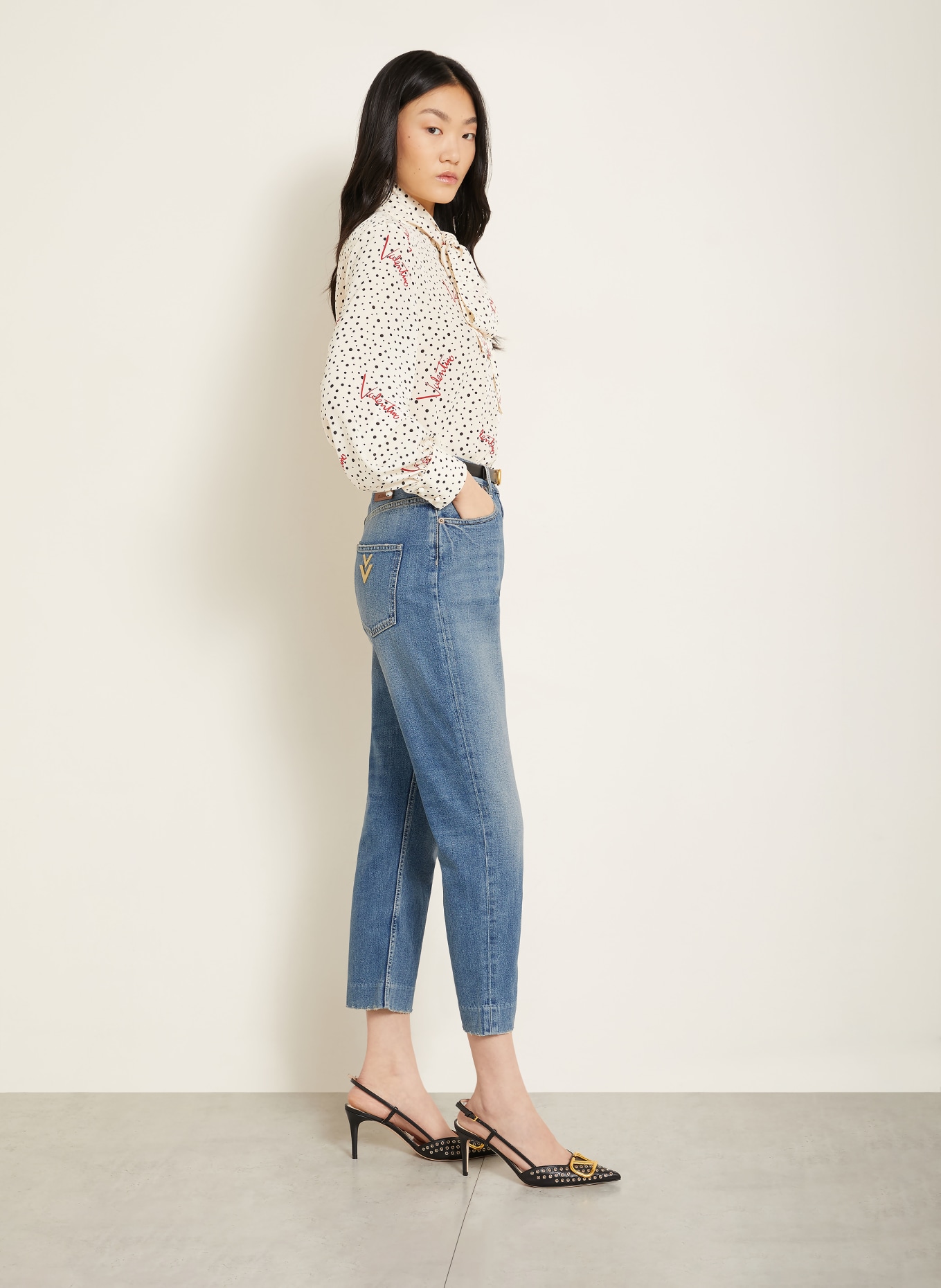 VALENTINO Cropped jeans SOLID: 558 MEDIUM BLUE DENIM