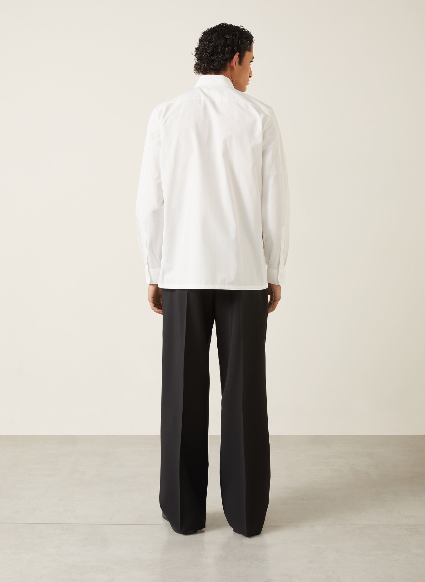 GIVENCHY Regular Fit Shirt: WHITE / BLACK