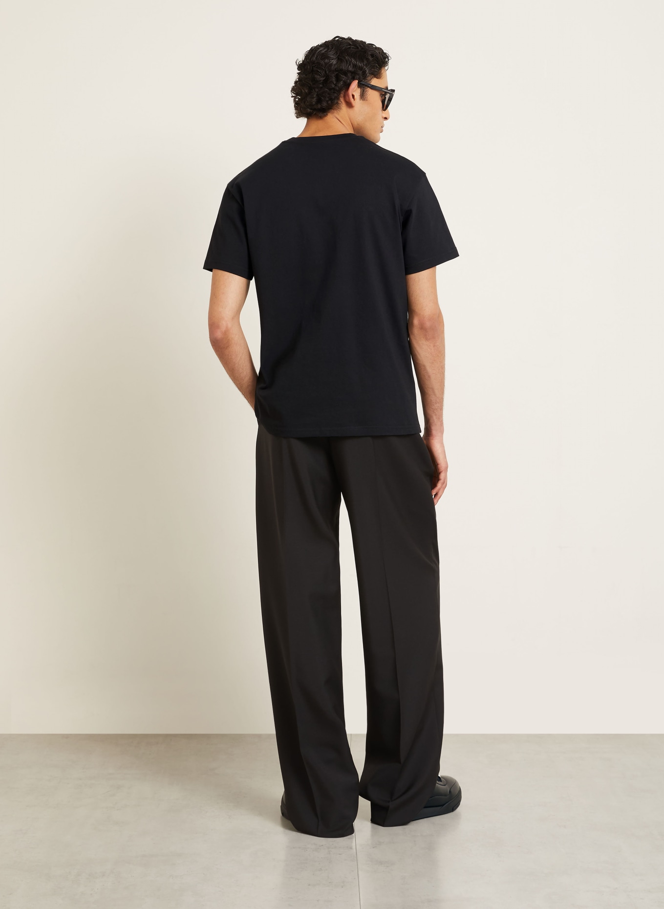 GIVENCHY T-shirt: BLACK / BLUE / WHITE