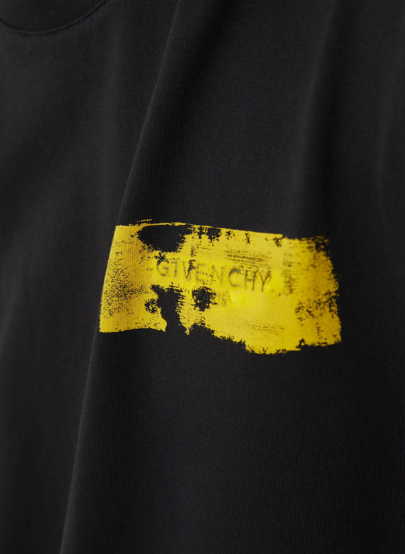 GIVENCHY T-shirt: BLACK / YELLOW
