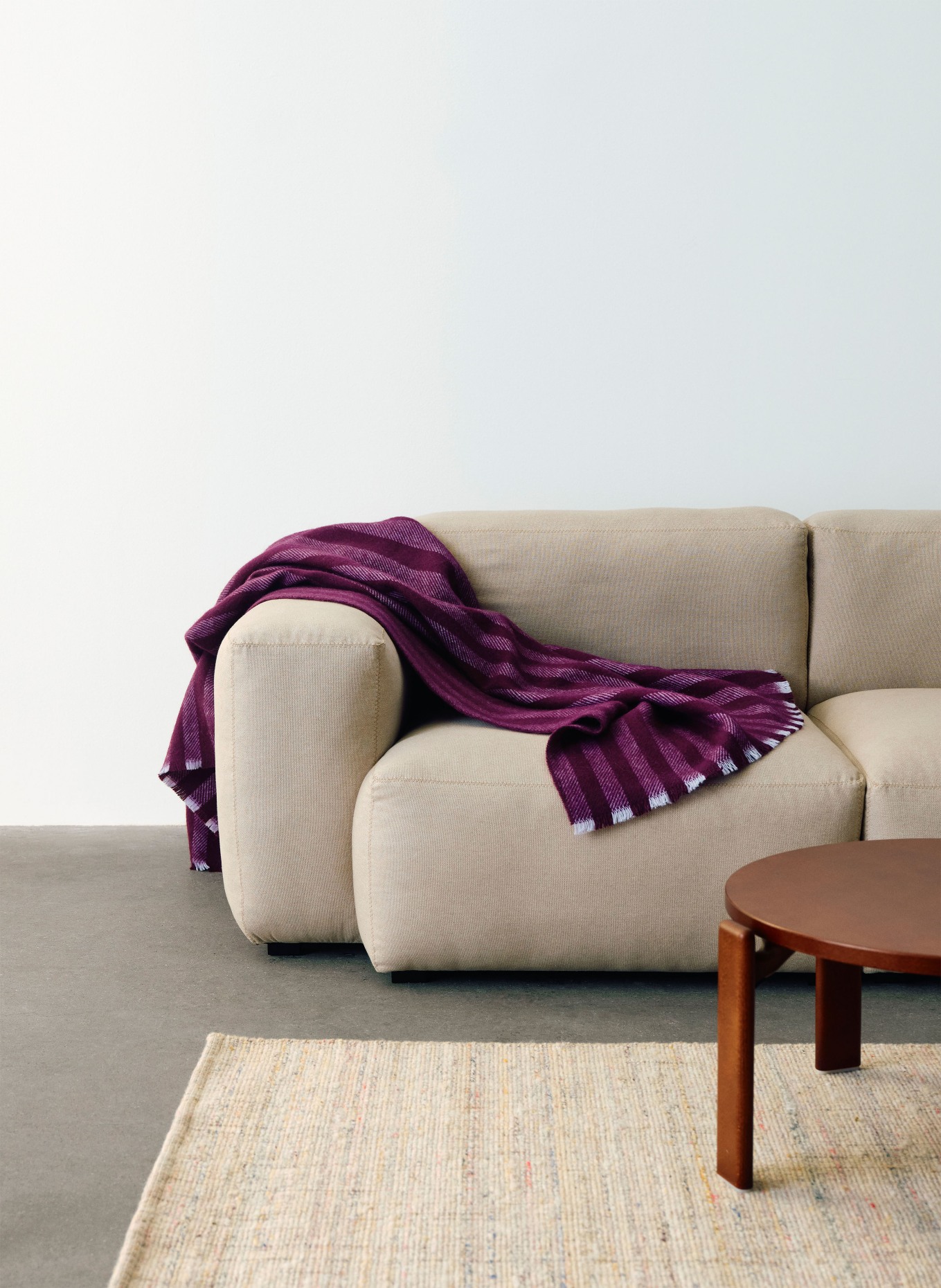 HAY DUO Throw: PURPLE / DARK PURPLE