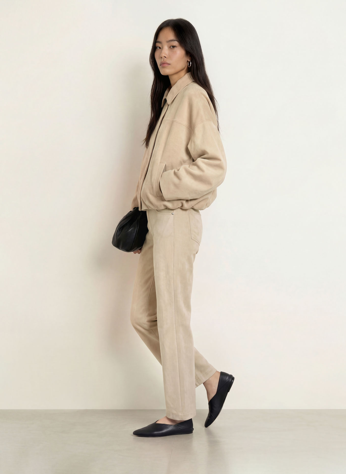comma Hose in Lederoptik: BEIGE
