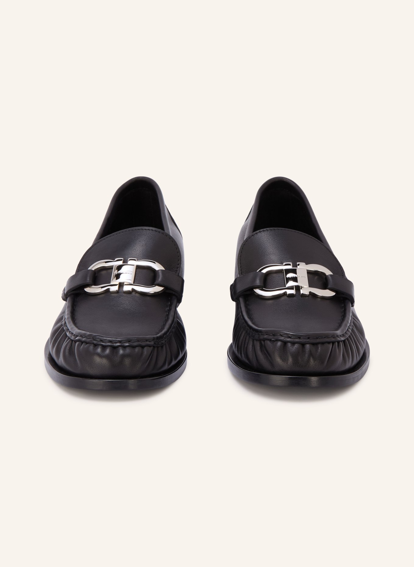 FERRAGAMO Loafers: NOIR