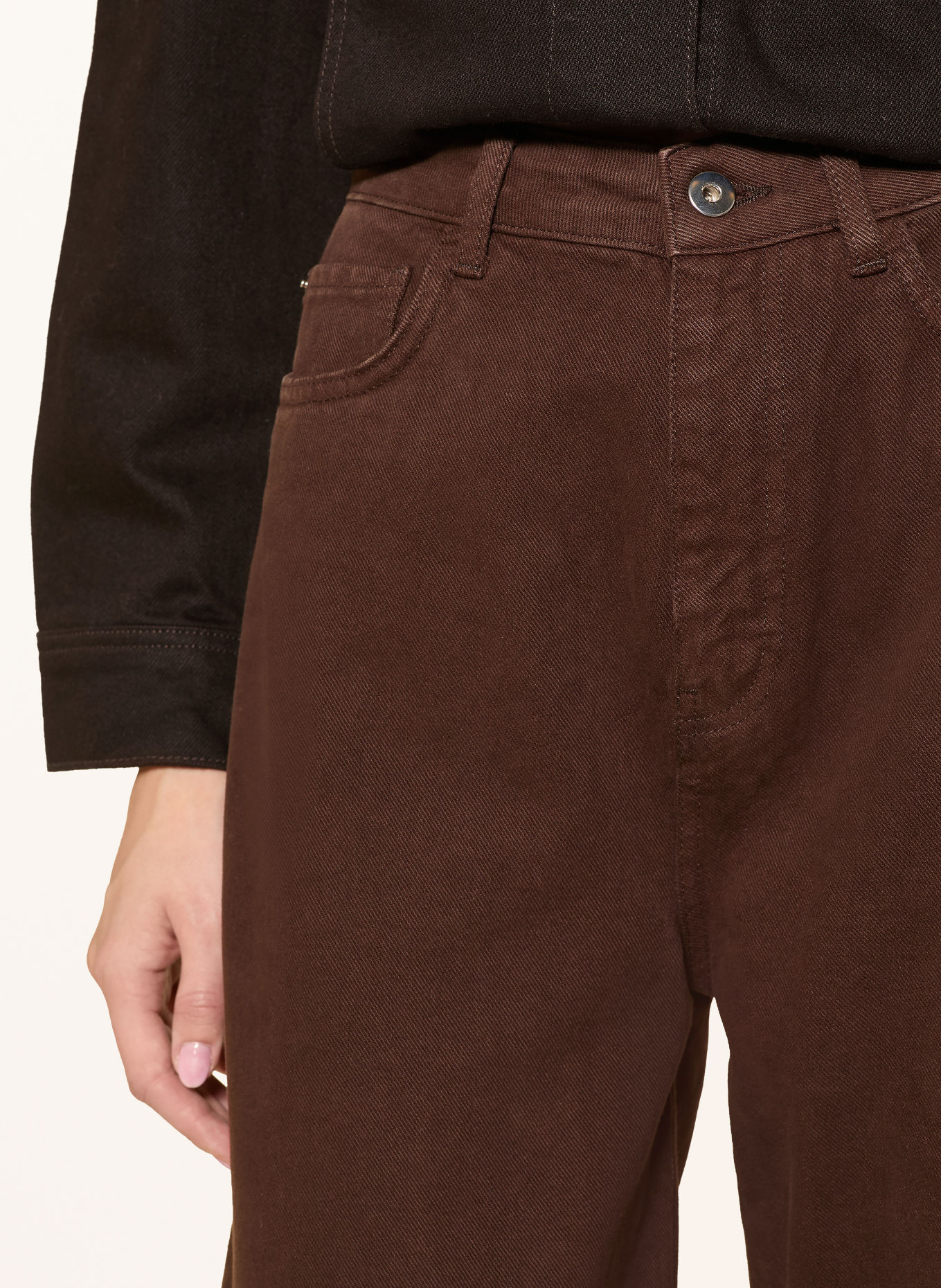 darling harbour Barrel Jeans: CHOCOLATE