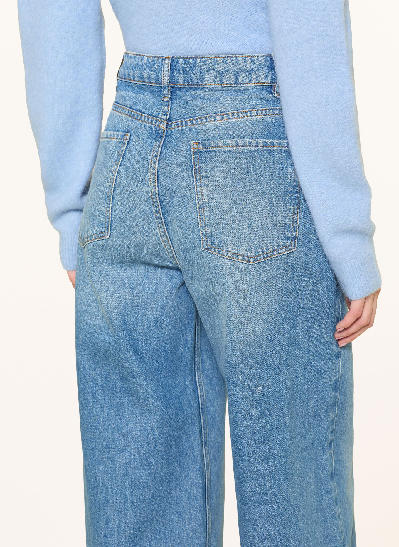 darling harbour Wide Leg Jeans: MID LIGHT BLUE