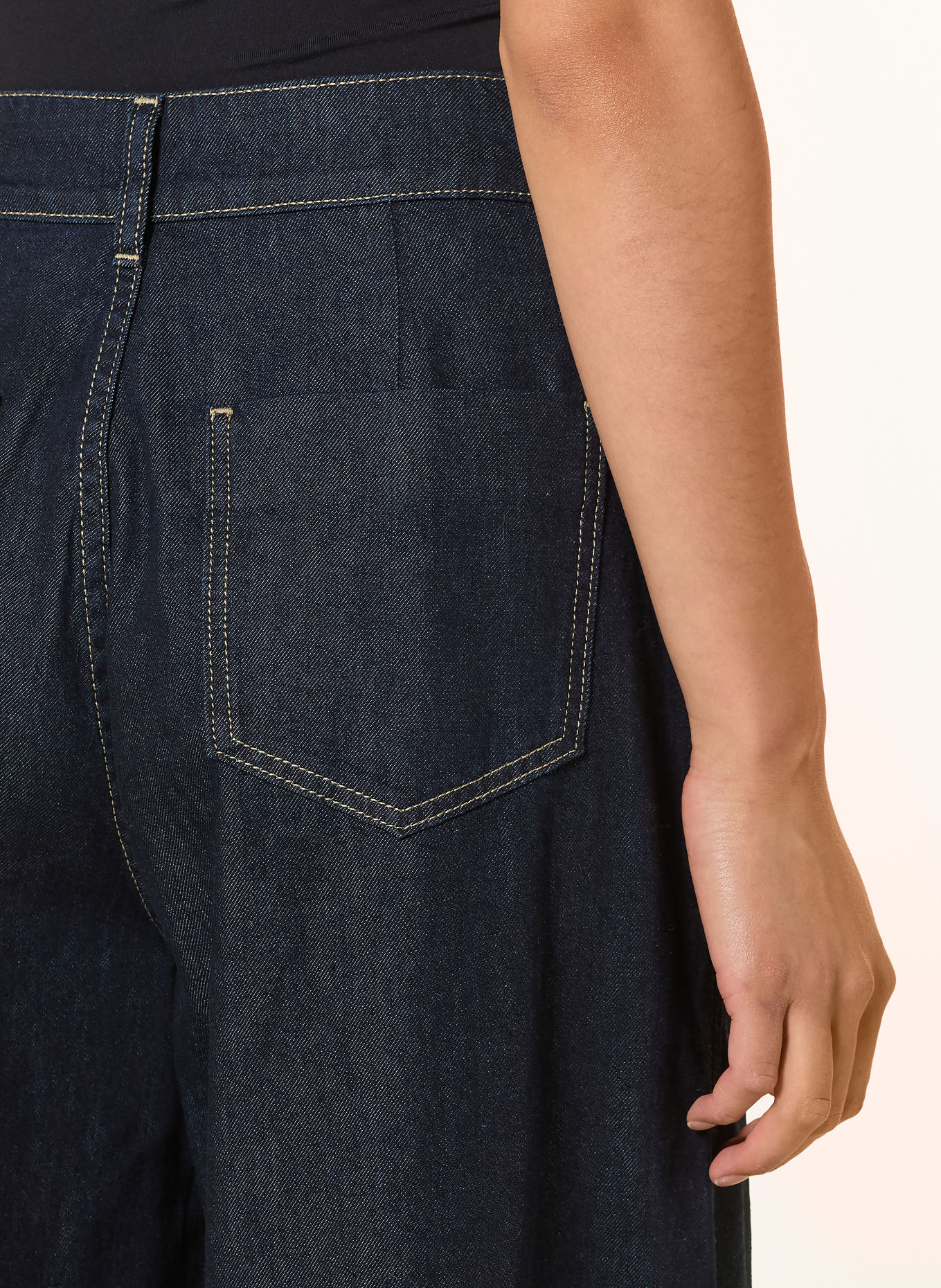 darling harbour Wide Leg Jeans: RAW BLUE