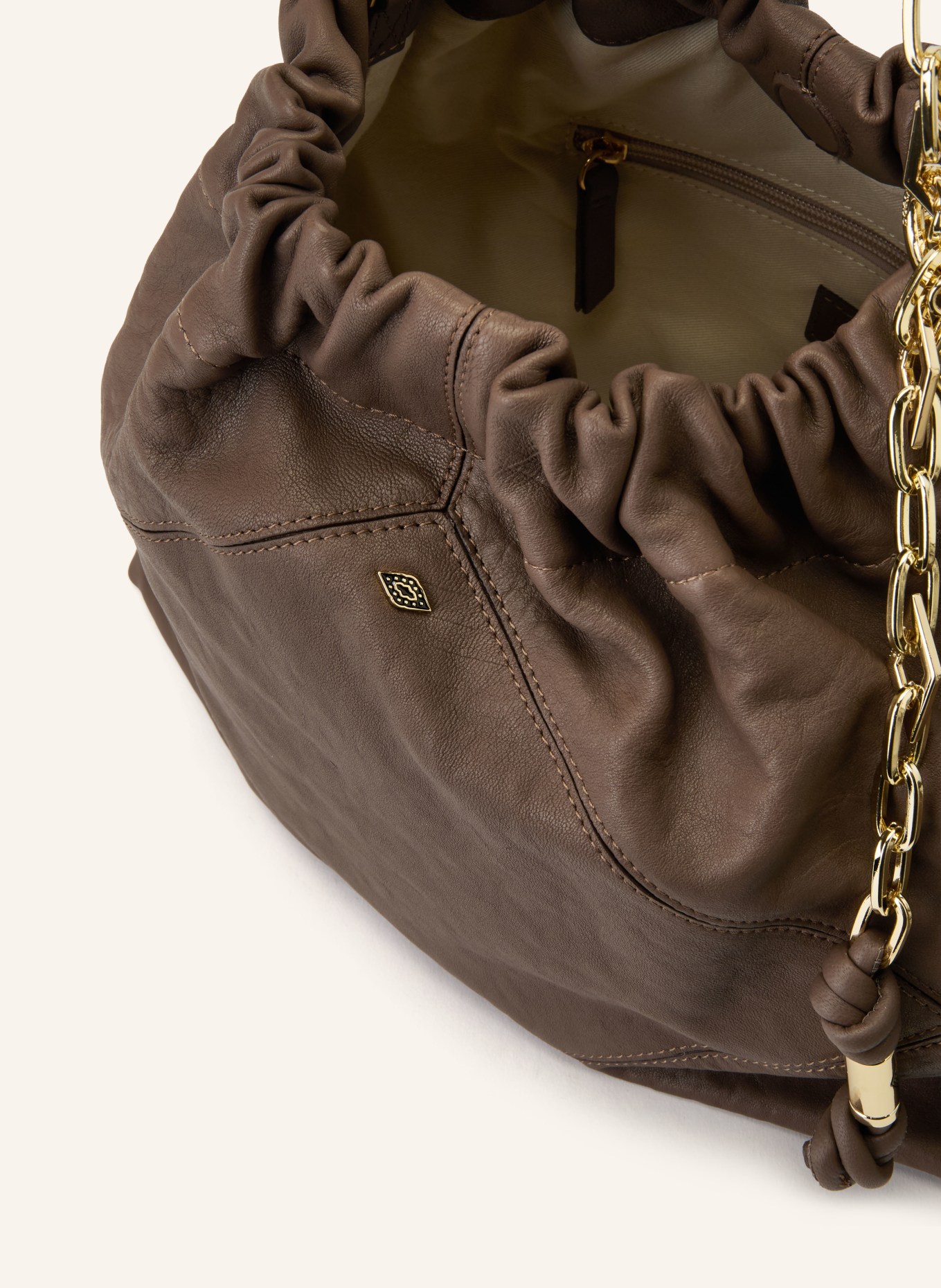 ba&sh Schultertasche: TAUPE / GOLD