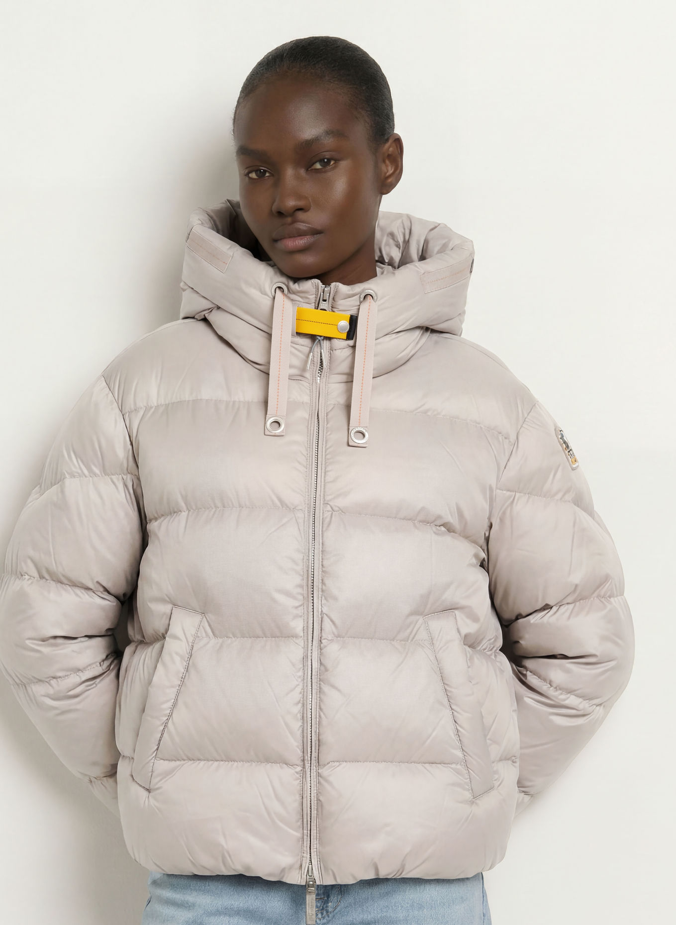 PARAJUMPERS Péřové bundy: SVĚTLE ŠEDÁ