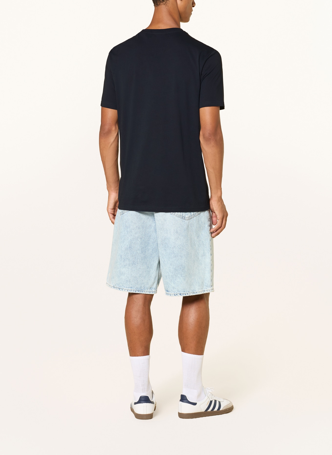 HUGO T-shirt NESPTEE: DONKERBLAUW