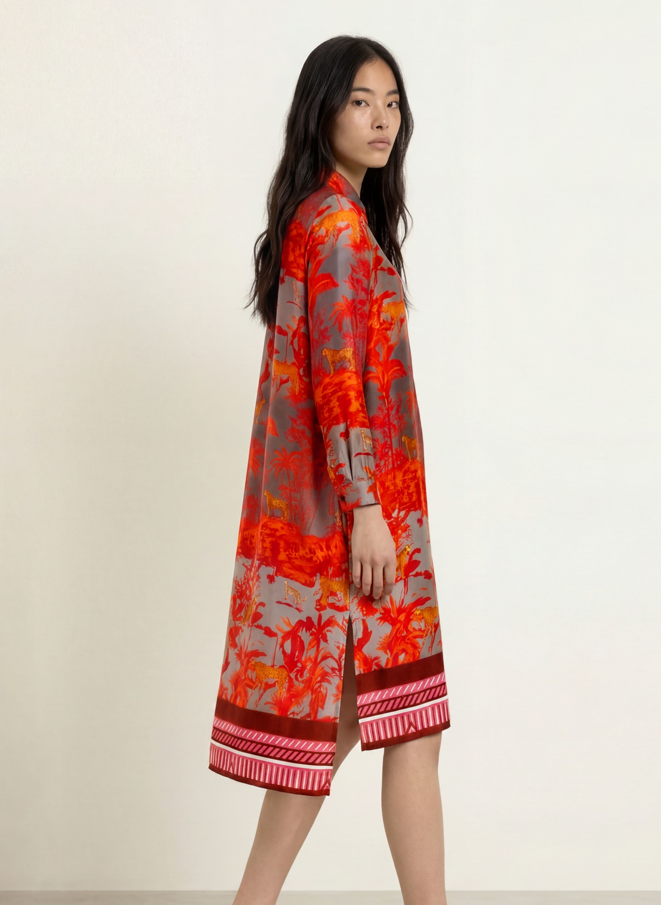 miss goodlife Satin dress: RED / DARK GRAY / PINK