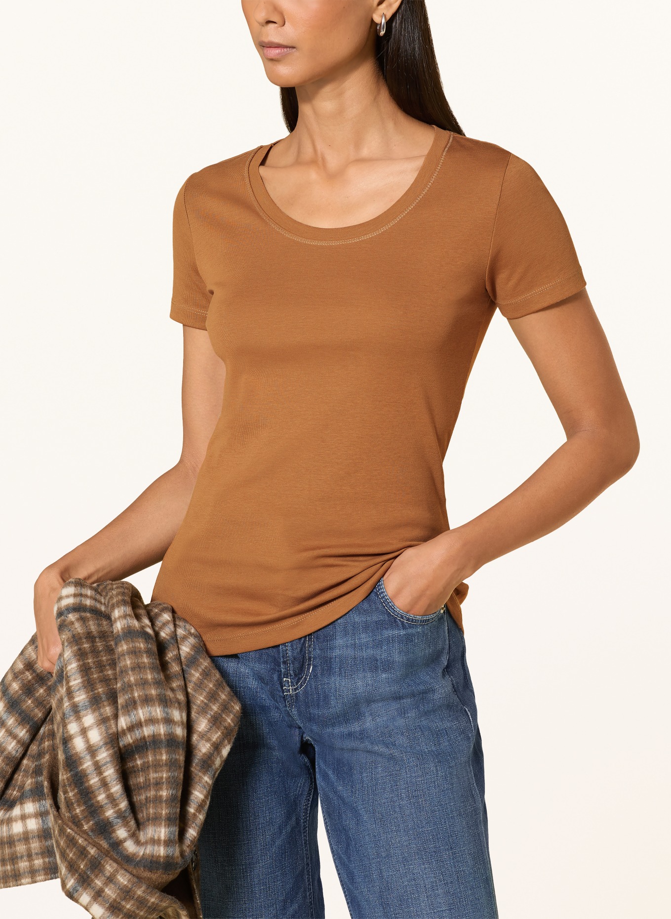darling harbour T-Shirt: NOUGAT