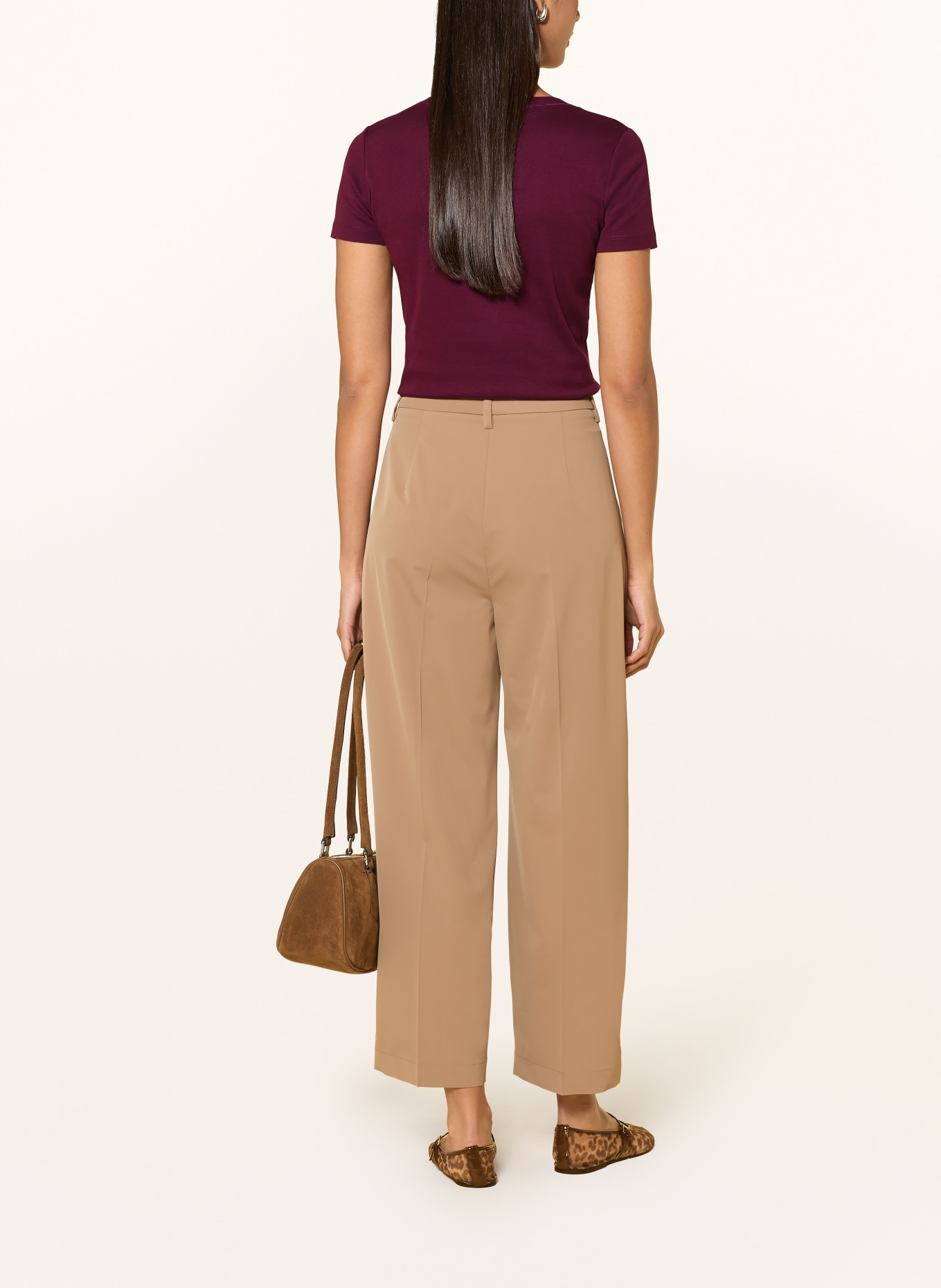 darling harbour T-shirt: BERRY