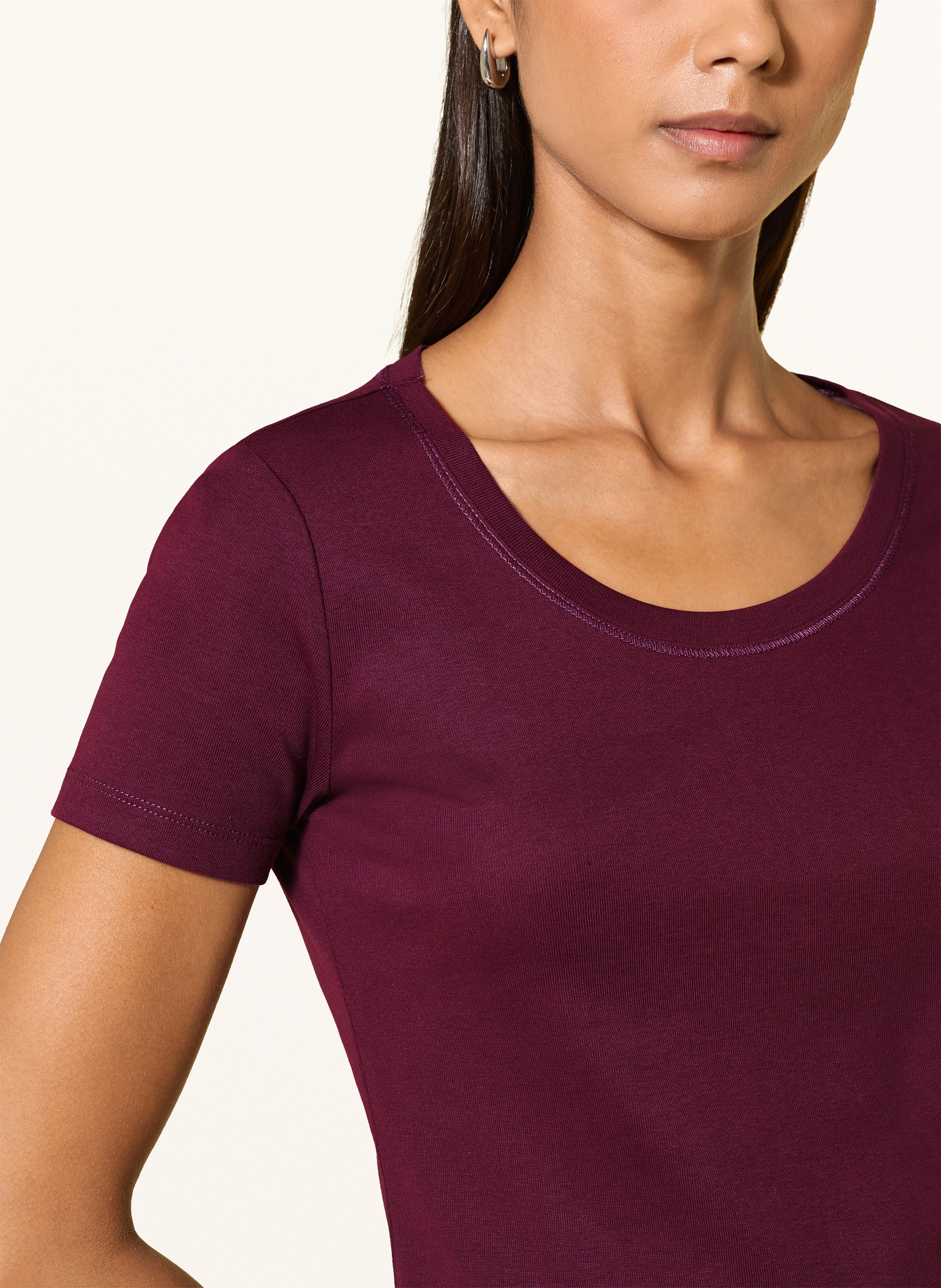 darling harbour T-shirt: BERRY