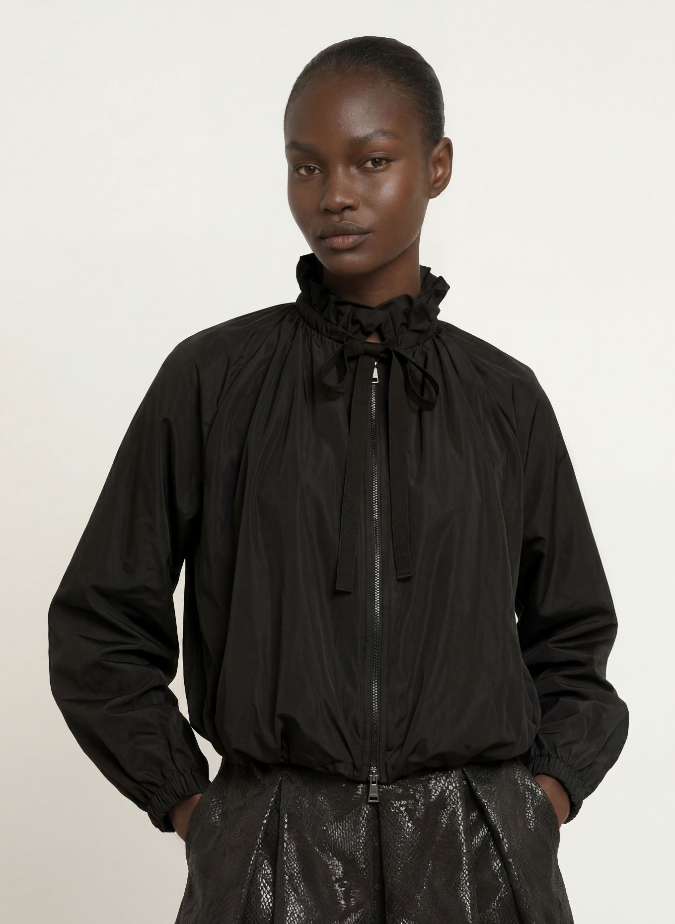 SEM PER LEI Jacke: SCHWARZ