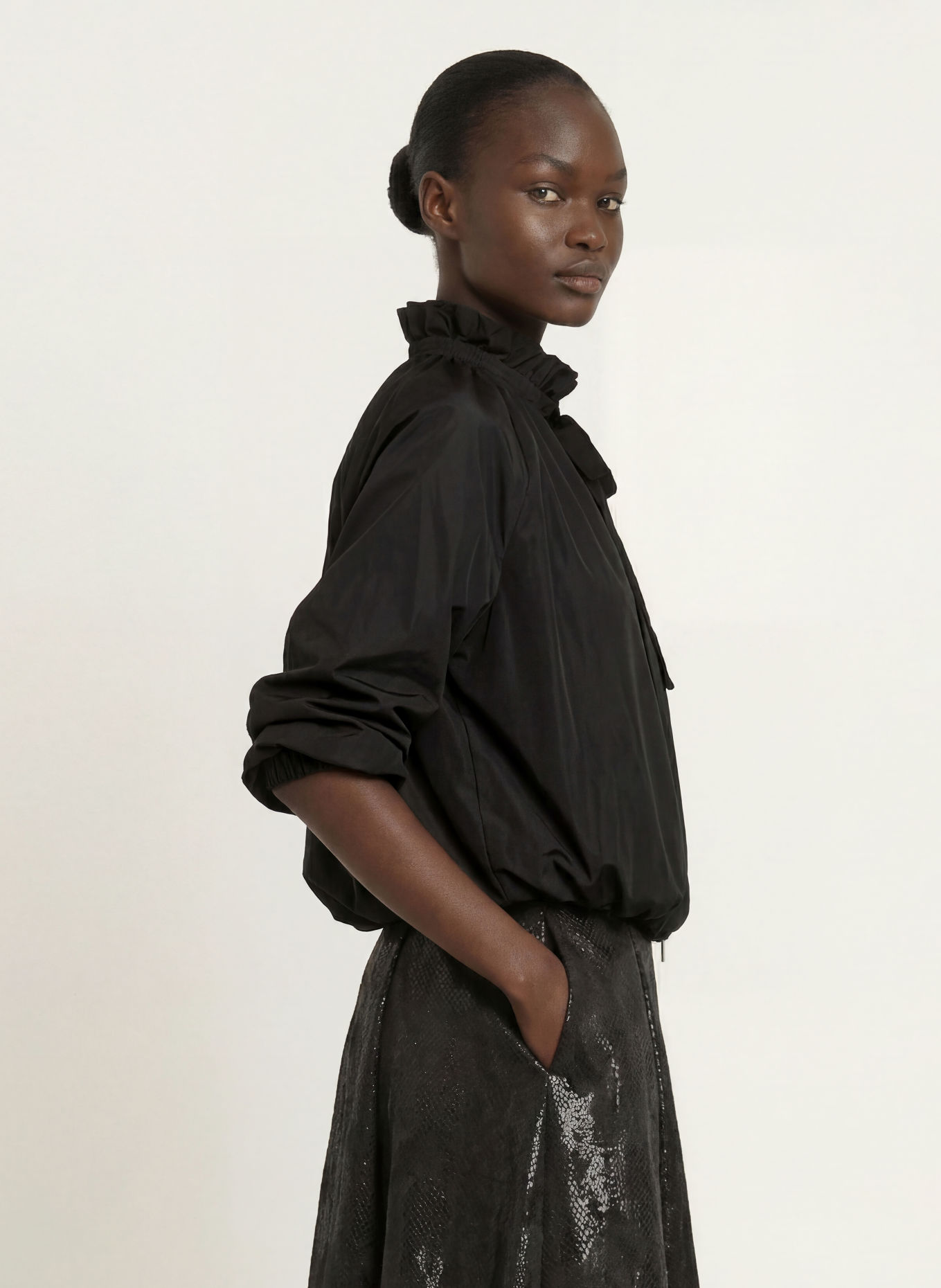 SEM PER LEI Jacke: SCHWARZ