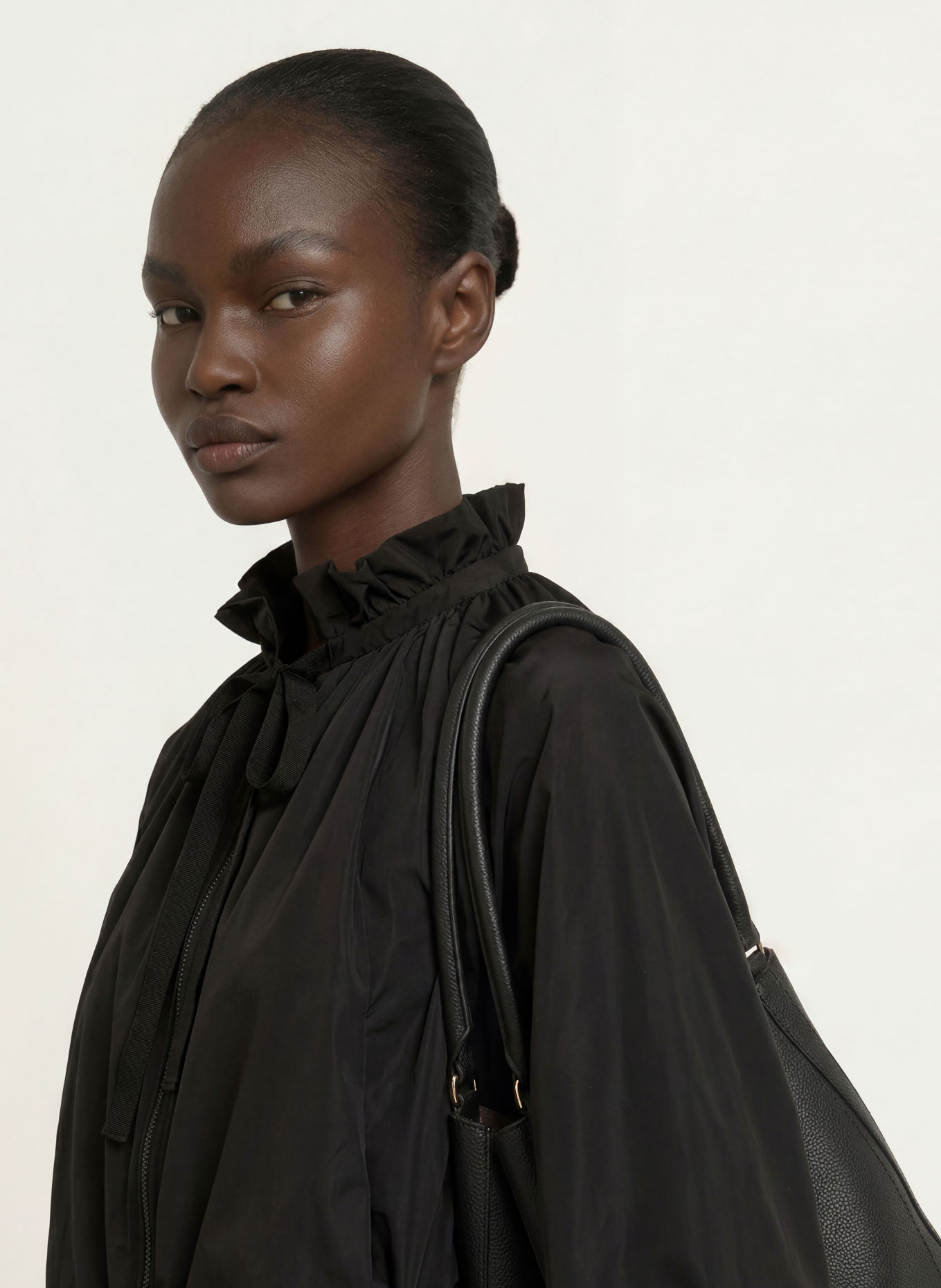 SEM PER LEI Jacke: SCHWARZ