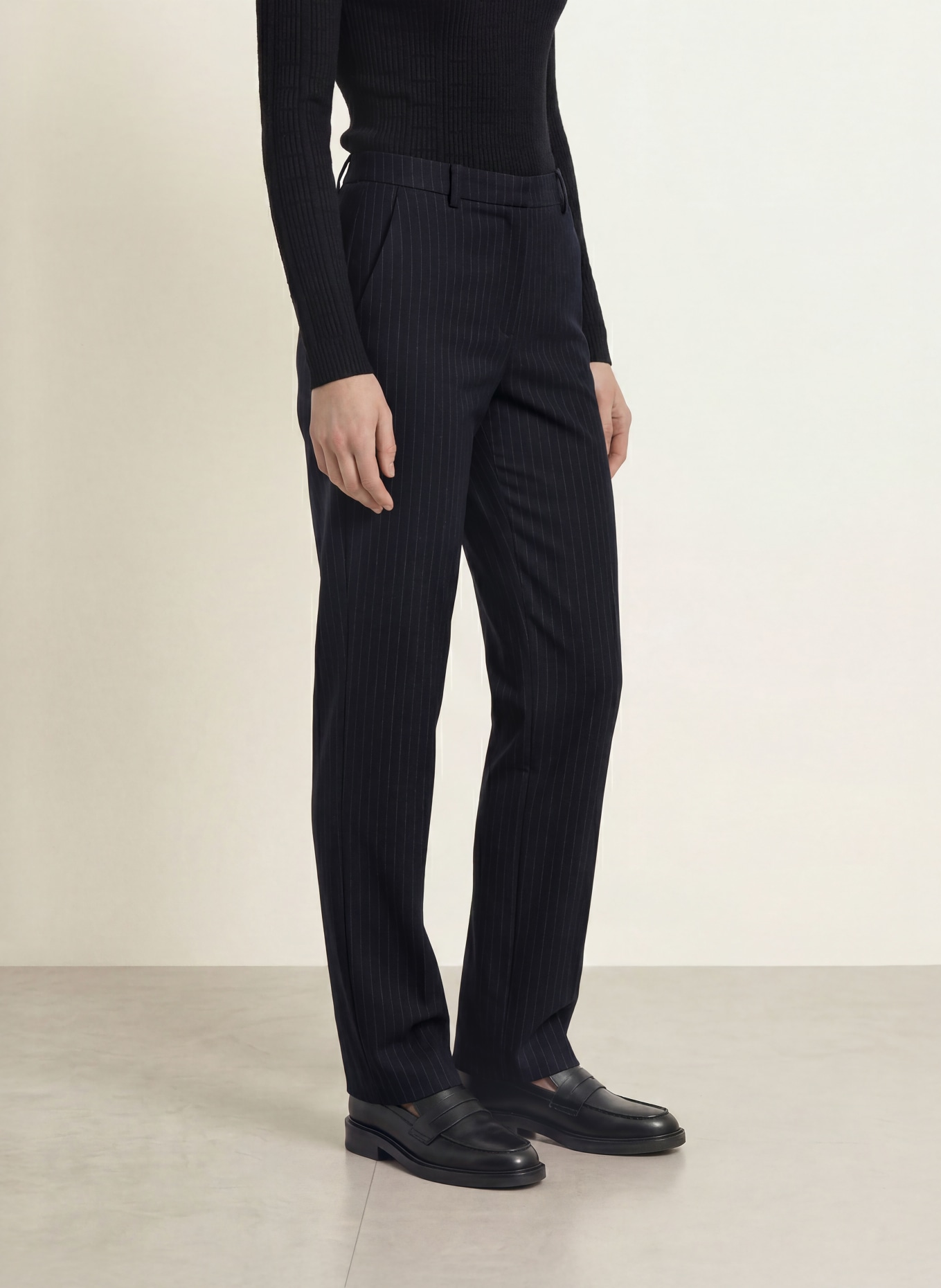 EMPORIO ARMANI Spodnie: GRANATOWY / BIAŁY